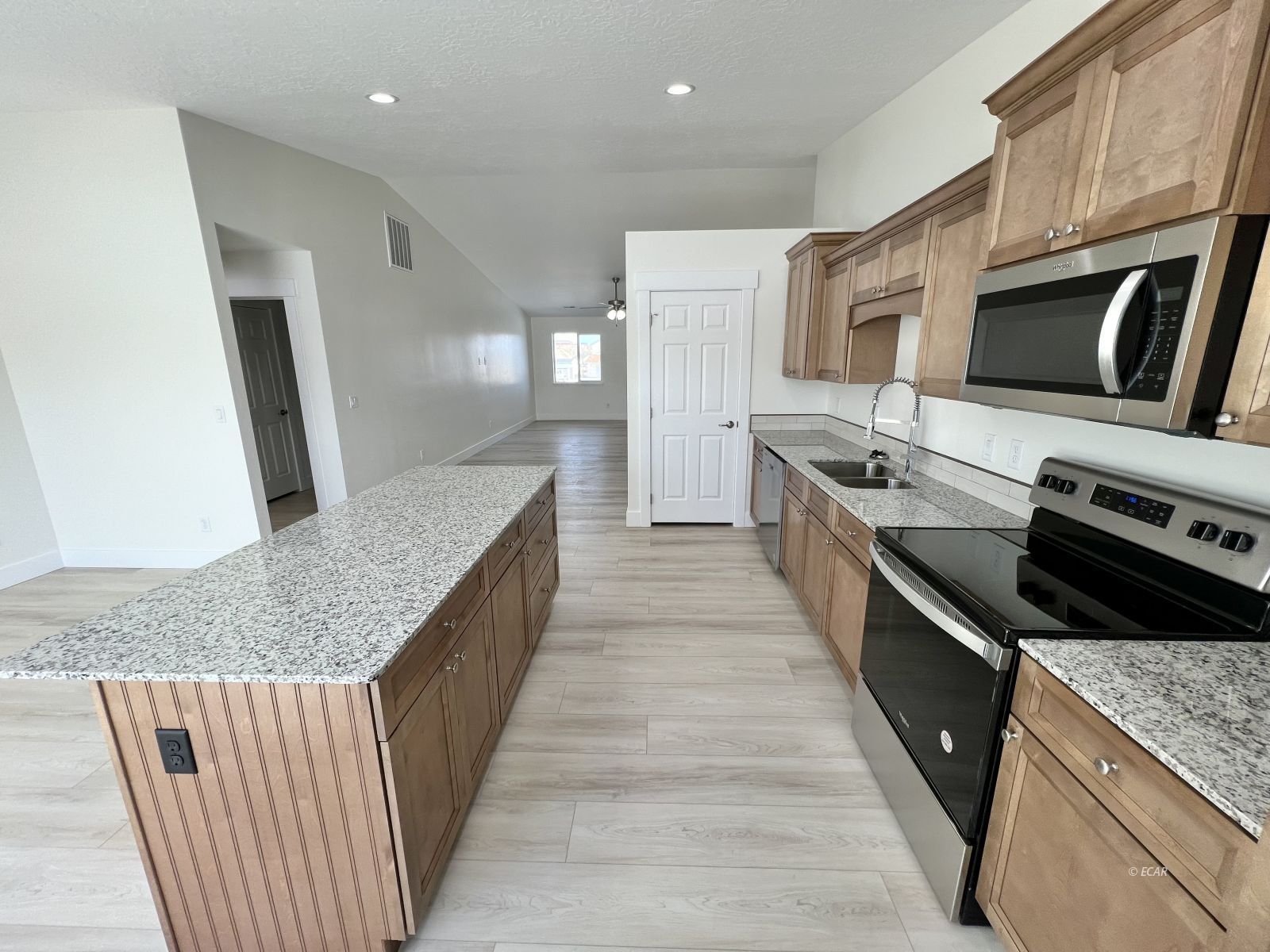 Elko, Nevada, 89801, United States, 4 Bedrooms Bedrooms, ,2 BathroomsBathrooms,Residential,For Sale,1754808
