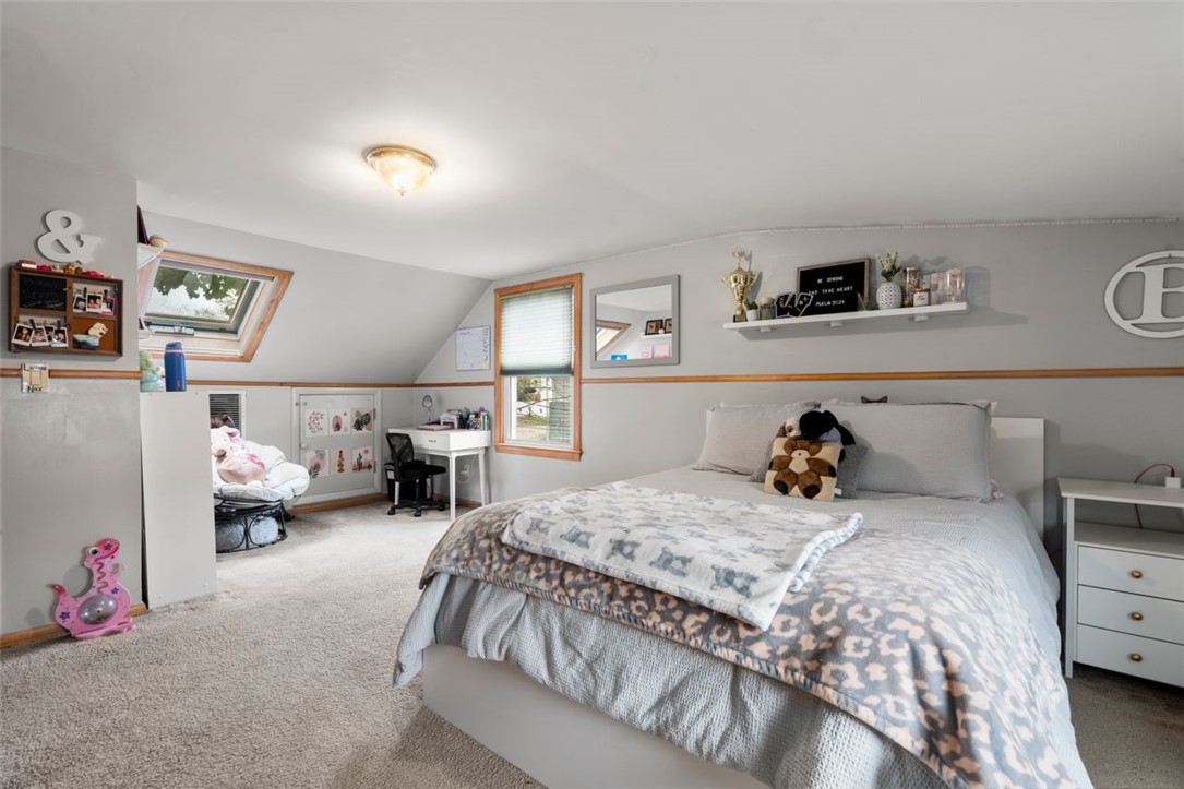 Woonsocket, Rhode Island, 02895, United States, 4 Bedrooms Bedrooms, ,2 BathroomsBathrooms,Residential,For Sale,1987551