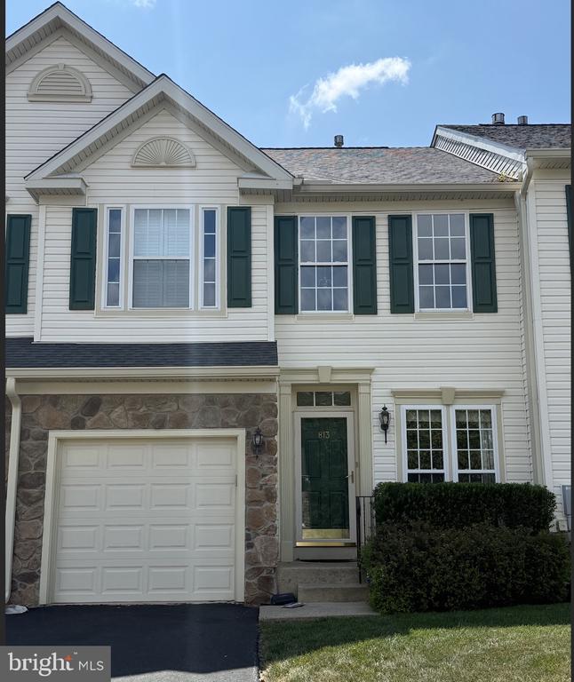 Warrington, Pennsylvania, 18976, United States, 3 Bedrooms Bedrooms, ,4 BathroomsBathrooms,Residential,For Sale,1912526
