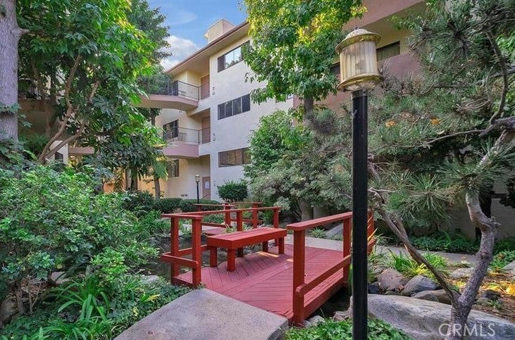 Los Angeles, California, 90066, United States, 1 Bedroom Bedrooms, ,1 BathroomBathrooms,Residential,For Sale,1885382