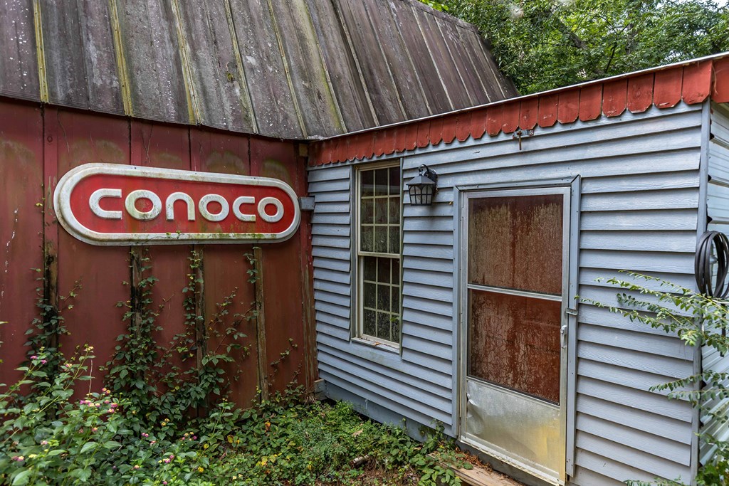 Salem, Alabama, 36874, United States, 4 Bedrooms Bedrooms, ,4 BathroomsBathrooms,Residential,For Sale,1947169