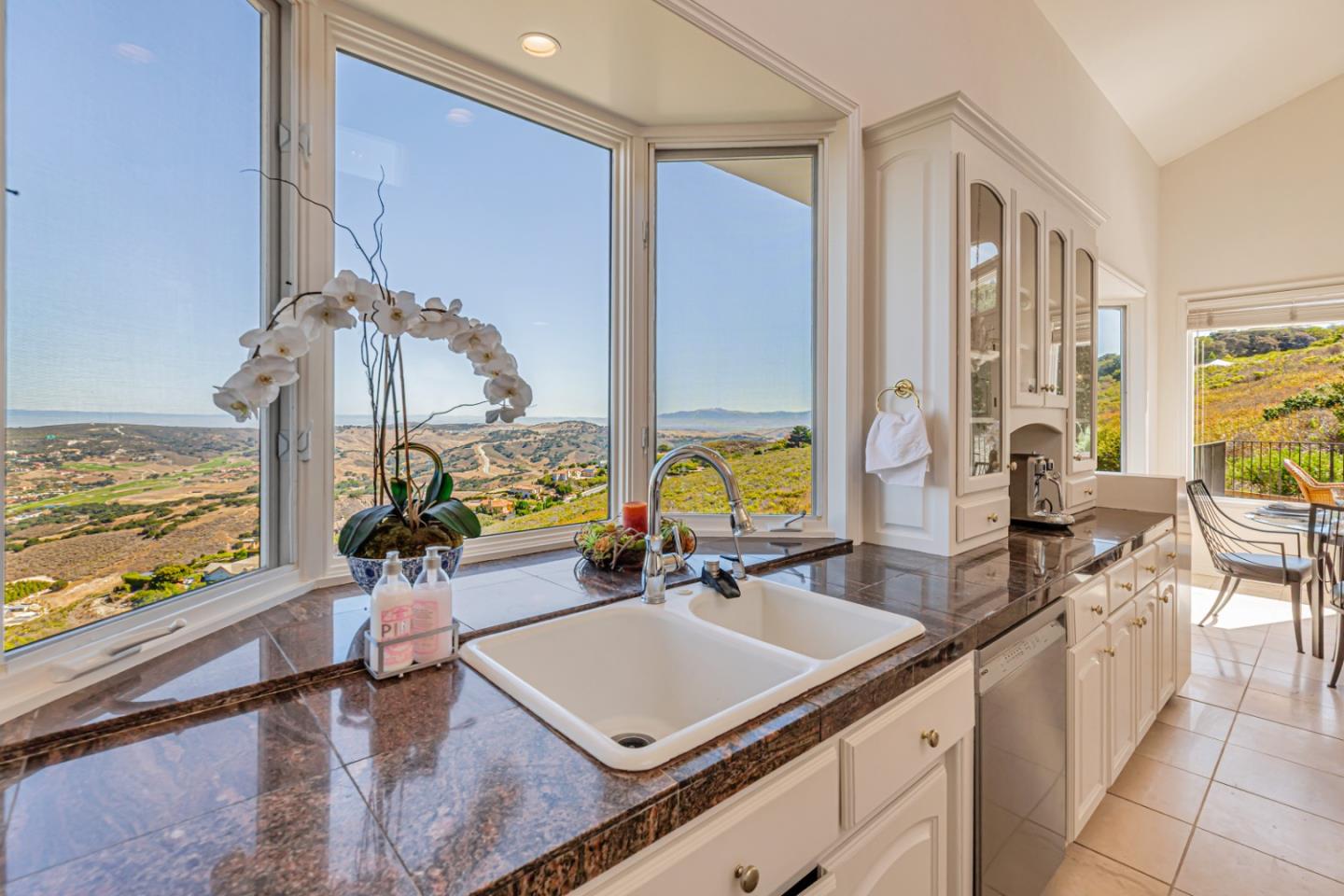 Monterey, California, 93940, United States, 4 Bedrooms Bedrooms, ,5 BathroomsBathrooms,Residential,For Sale,1927415