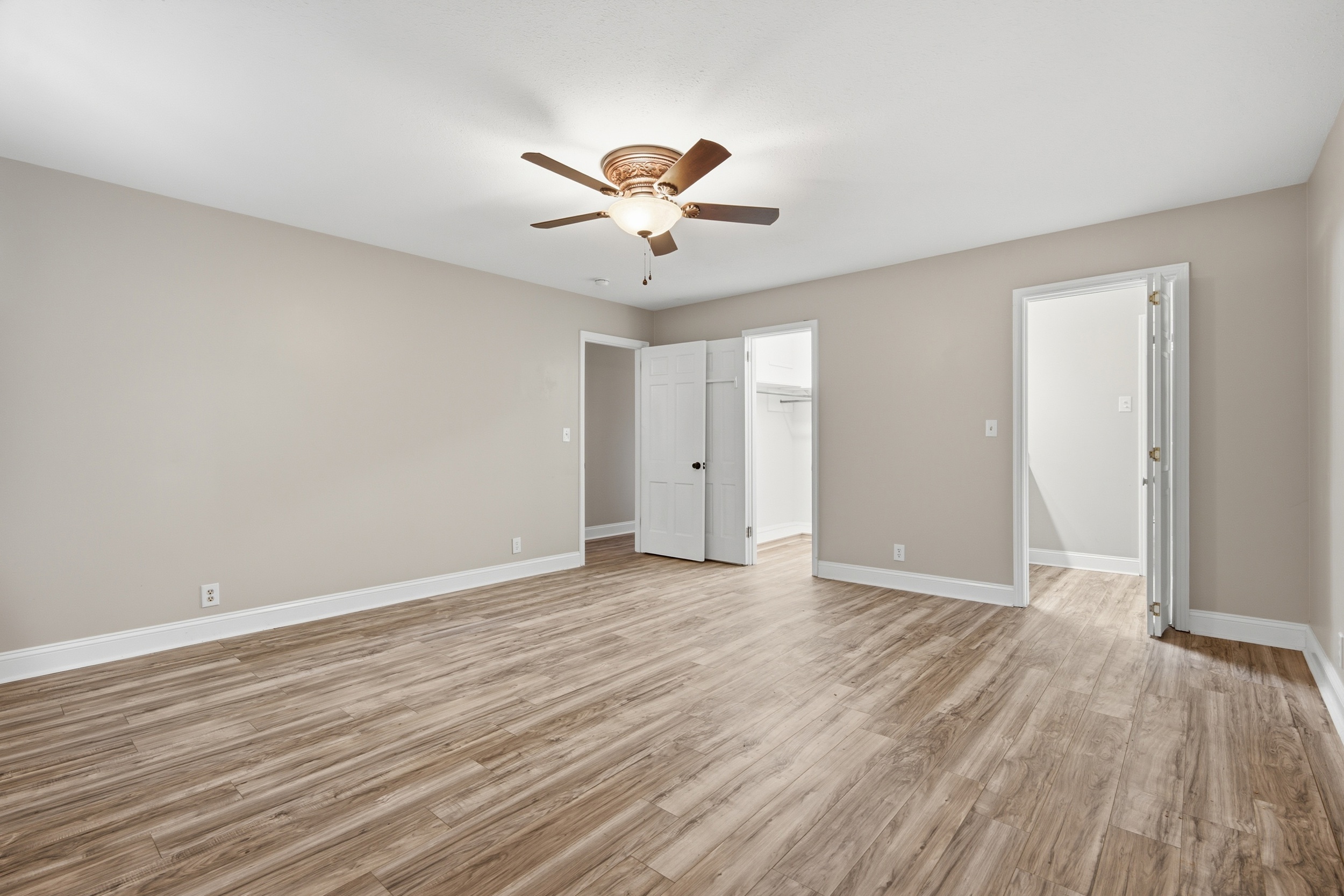  2101 Shades Crest Road SE - 物件實景