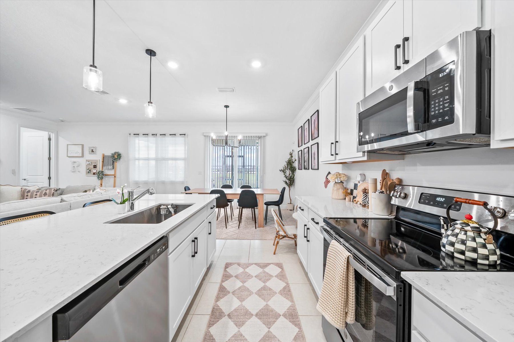  732 Veridian Circle NW, Palm Bay, FL, 32907 - 物件實景