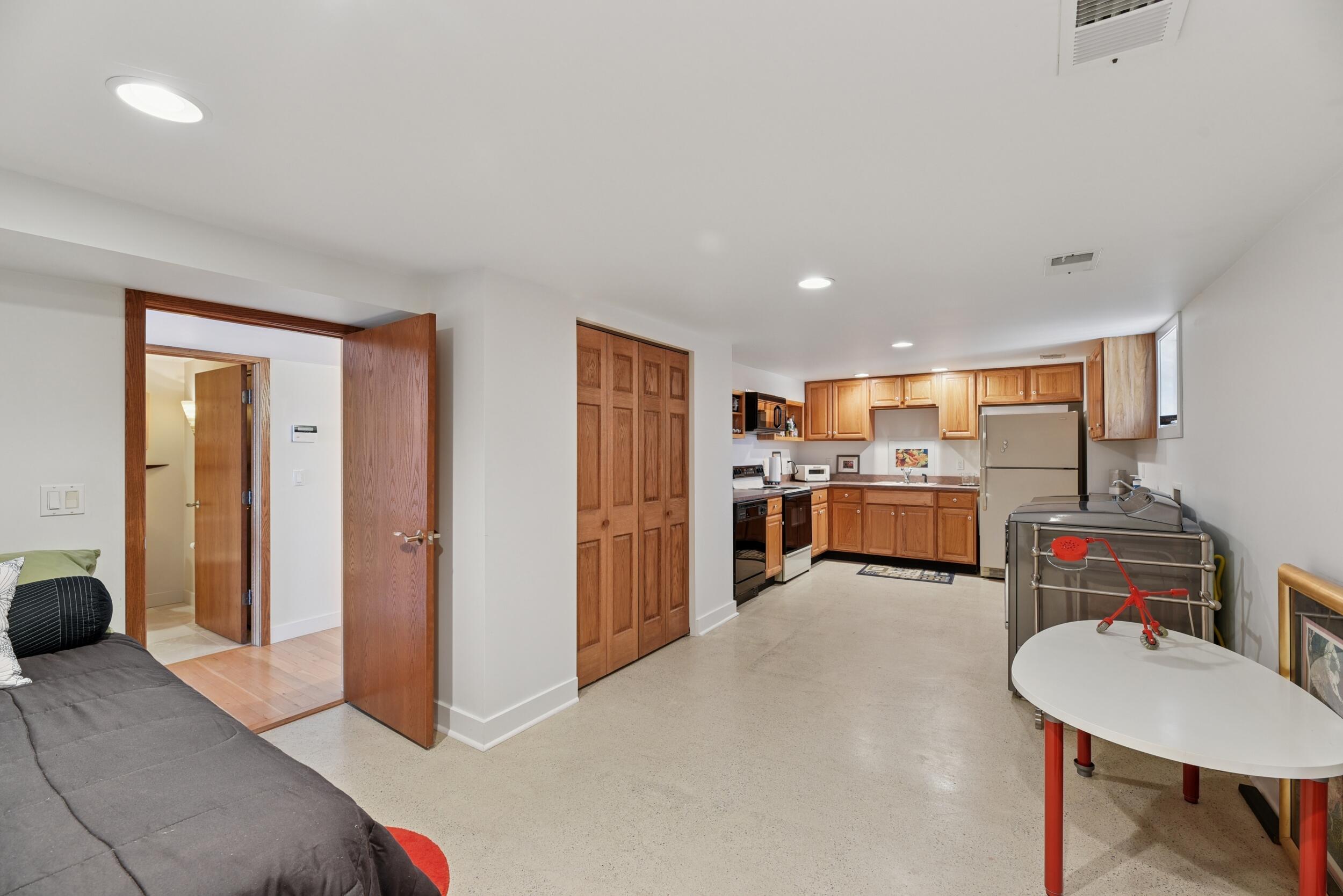 Long Beach, Indiana, 46360, United States, 5 Bedrooms Bedrooms, ,4 BathroomsBathrooms,Residential,For Sale,1989580