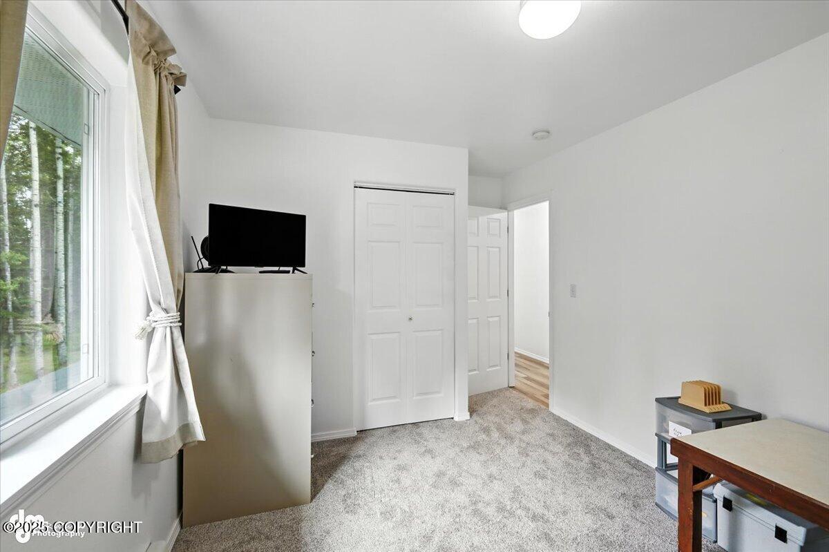 Wasilla, Alaska, 99654, United States, 5 Bedrooms Bedrooms, ,4 BathroomsBathrooms,Residential,For Sale,1974531