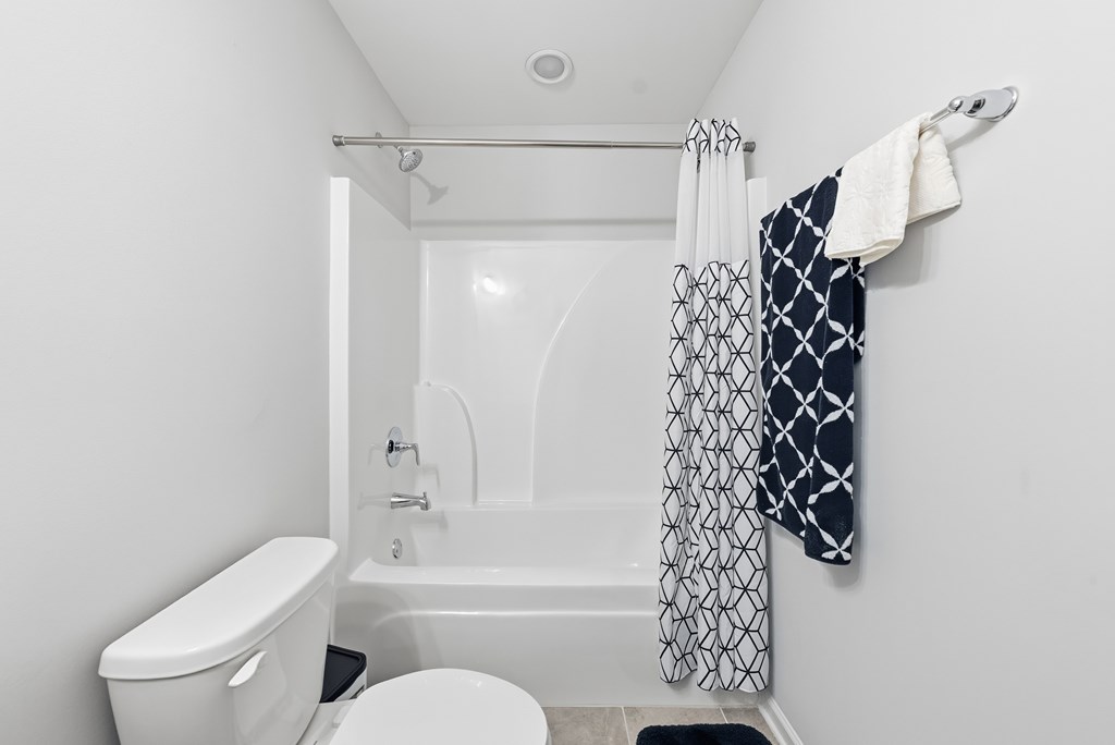 Fortson, Georgia, 31808, United States, 5 Bedrooms Bedrooms, ,5 BathroomsBathrooms,Residential,For Sale,1996053