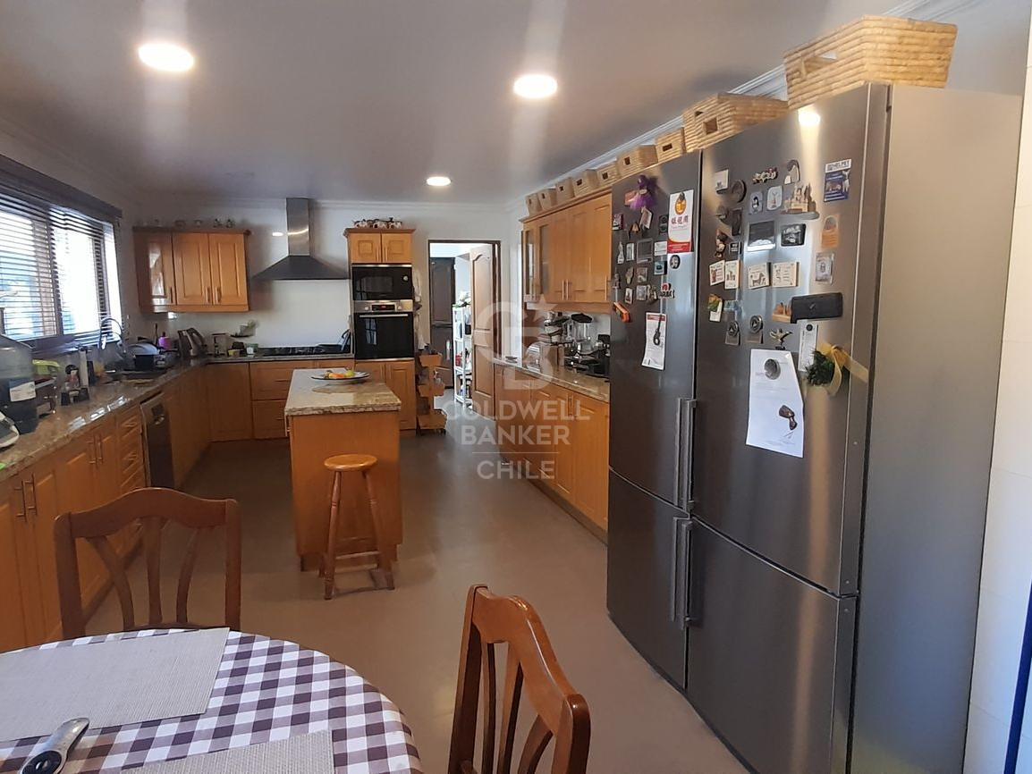 Colina, Chile, 7 Bedrooms Bedrooms, ,5 BathroomsBathrooms,Residential,For Sale,1890049