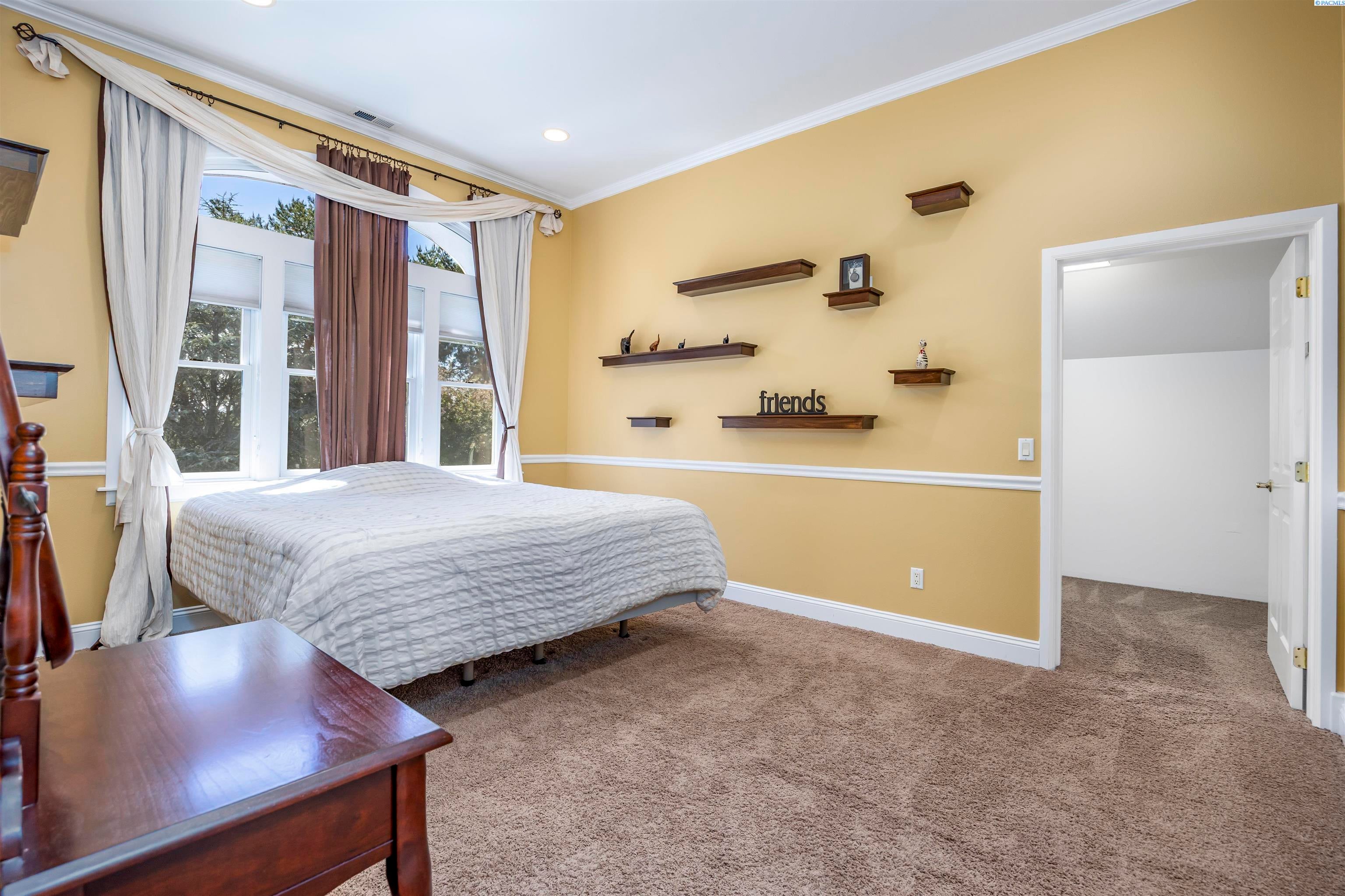 Pasco, Washington, 99301, United States, 3 Bedrooms Bedrooms, ,3 BathroomsBathrooms,Residential,For Sale,1979985