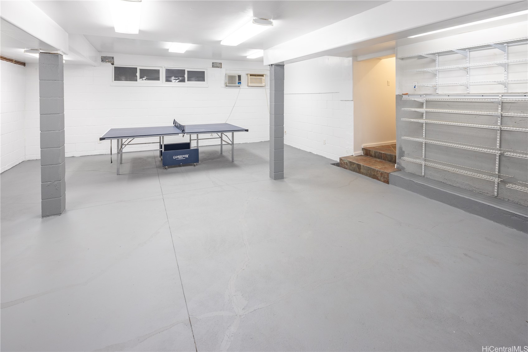 Honolulu, Hawaii, 96825, United States, 3 Bedrooms Bedrooms, ,3 BathroomsBathrooms,Residential,For Sale,1987941