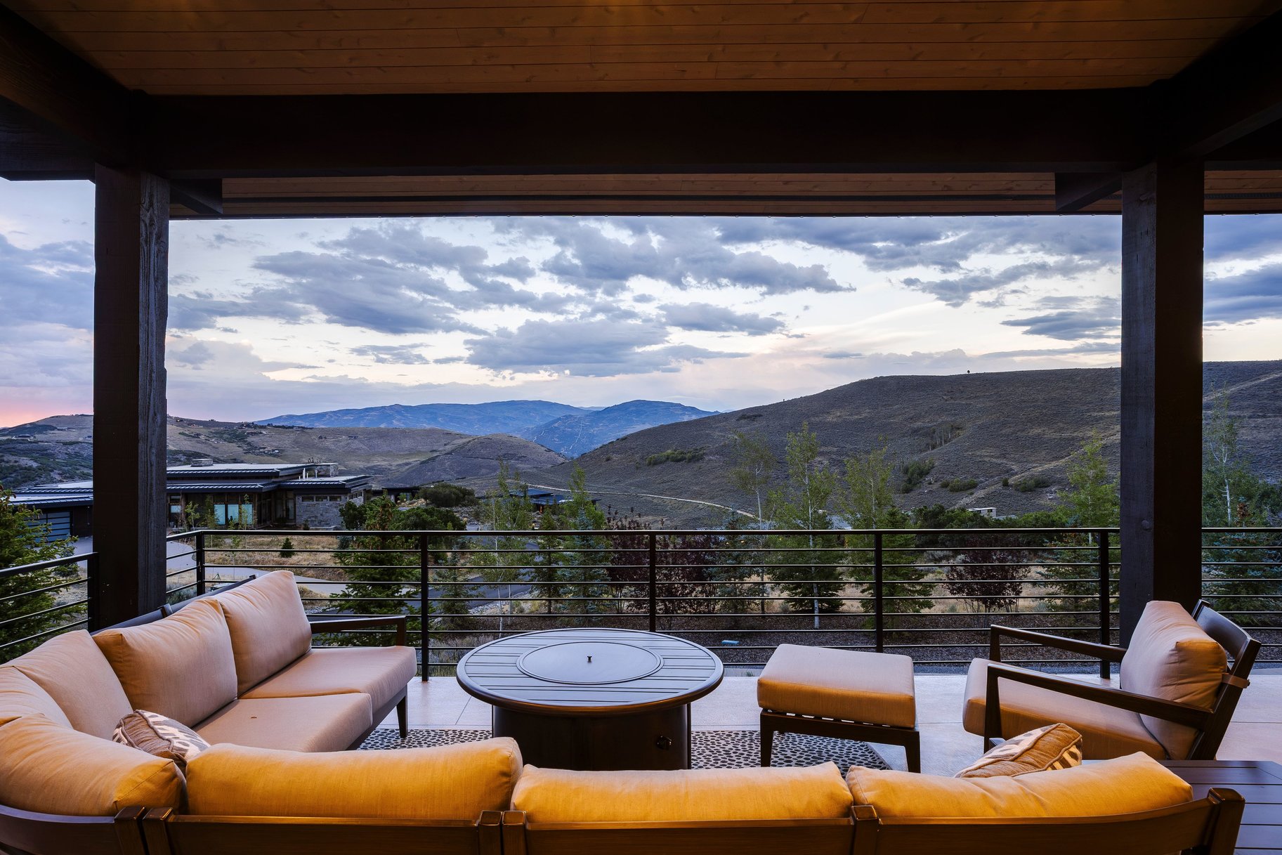  Exceptional Offering in Promontory with a Full Membership Available - 物件實景