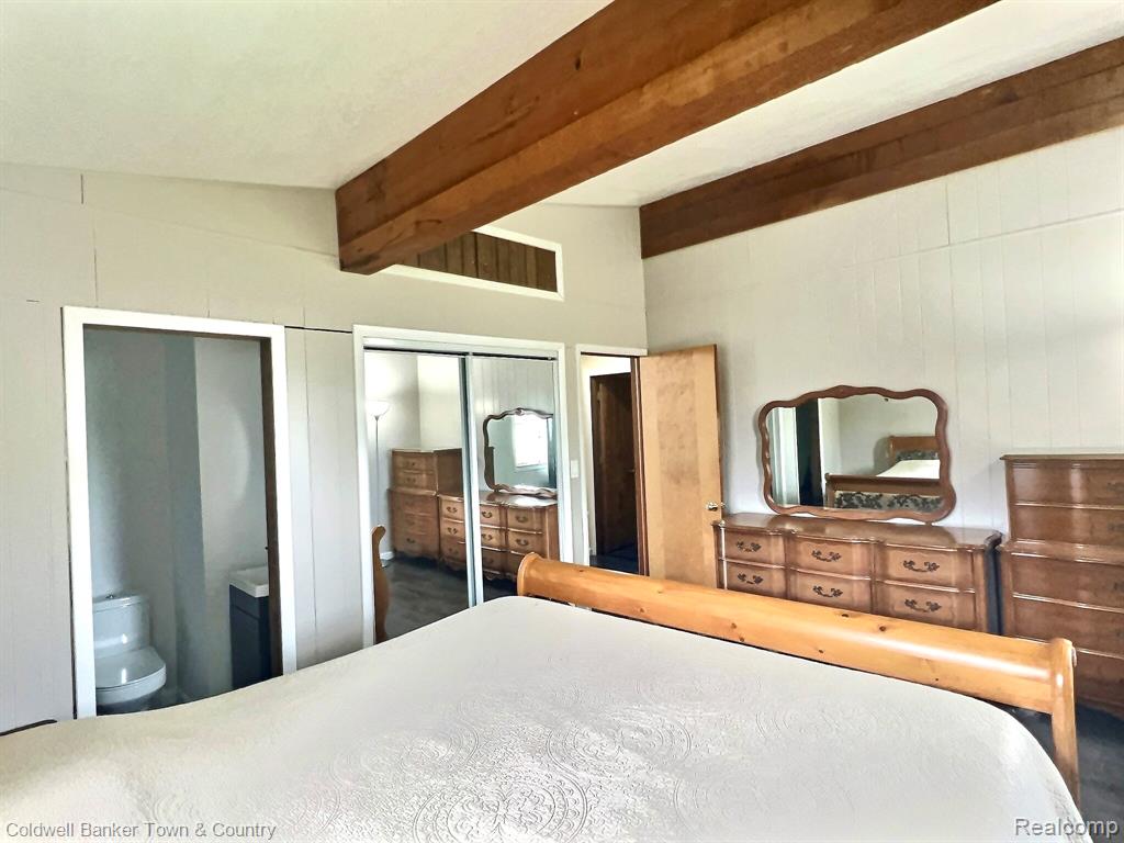 Whitmore Lake, Michigan, 48189, United States, 3 Bedrooms Bedrooms, ,2 BathroomsBathrooms,Residential,For Sale,1925473