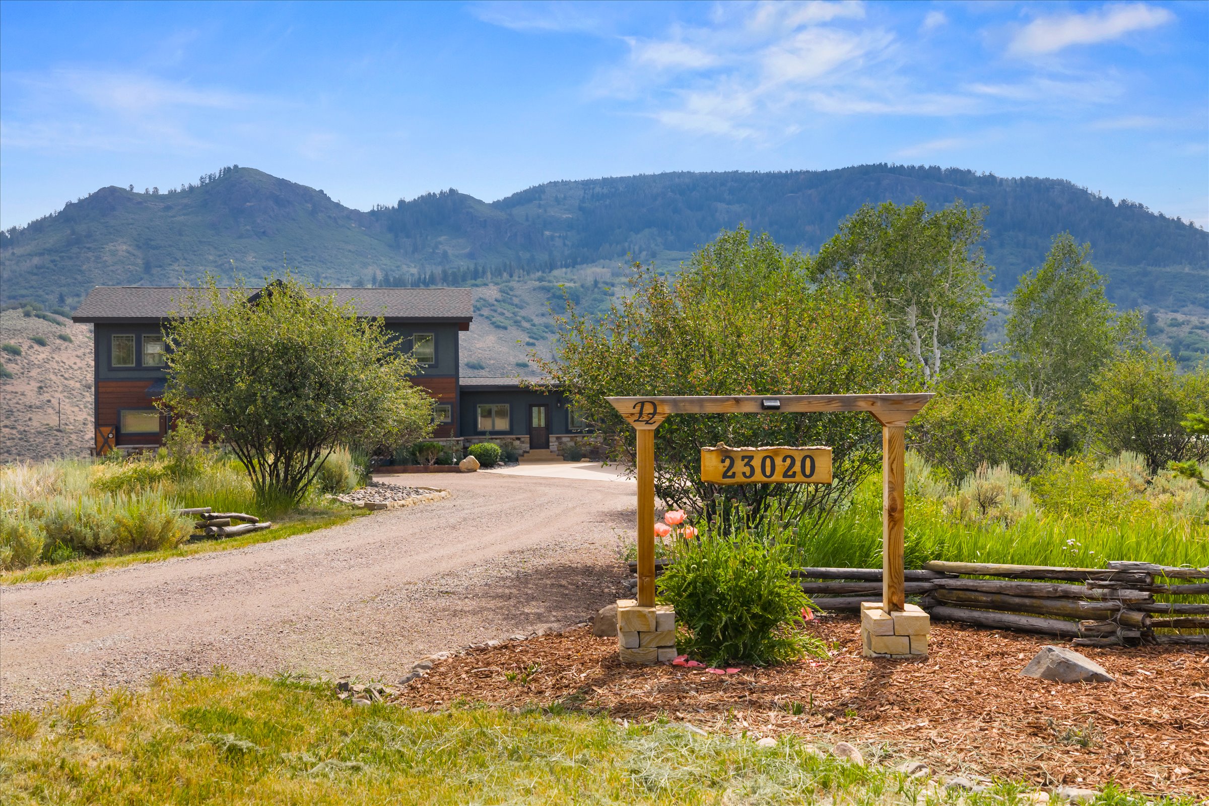  23020 Lynx Basin Lane, Oak Creek, CO 80467 - 物件實景