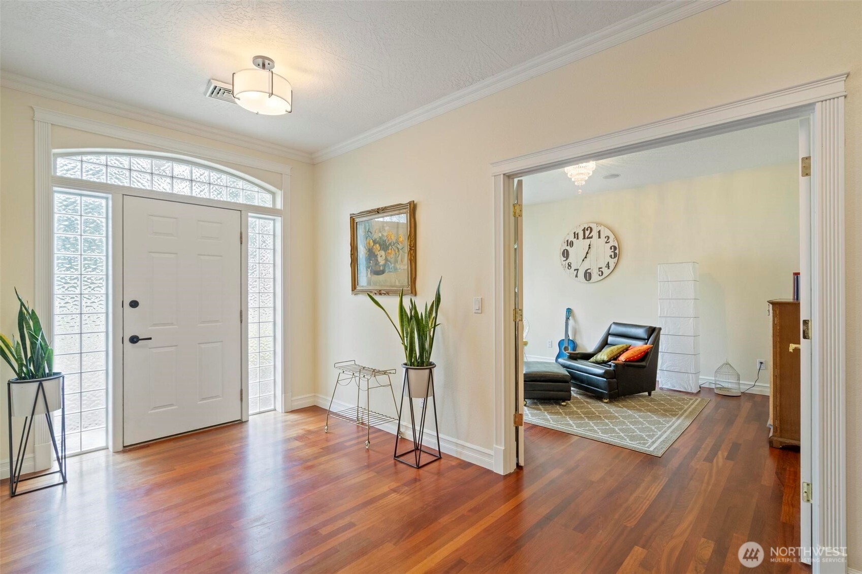 Centralia, Washington, 98531, United States, 3 Bedrooms Bedrooms, ,3 BathroomsBathrooms,Residential,For Sale,1983563