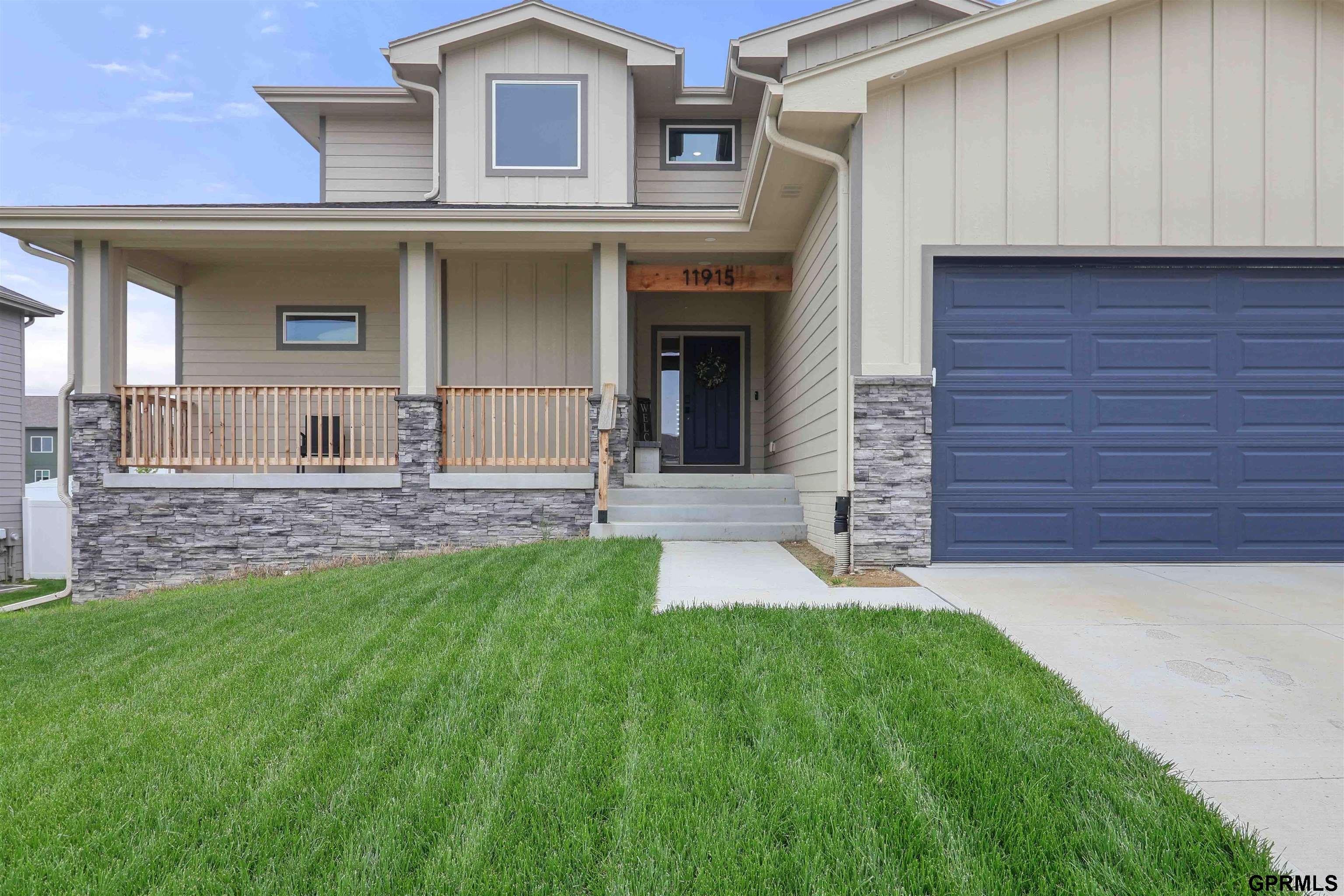 Papillion, Nebraska, 68046, United States, 5 Bedrooms Bedrooms, ,5 BathroomsBathrooms,Residential,For Sale,1846558