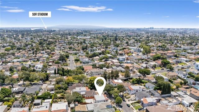 Los Angeles, California, 90043, United States, 3 Bedrooms Bedrooms, ,2 BathroomsBathrooms,Residential,For Sale,1909410