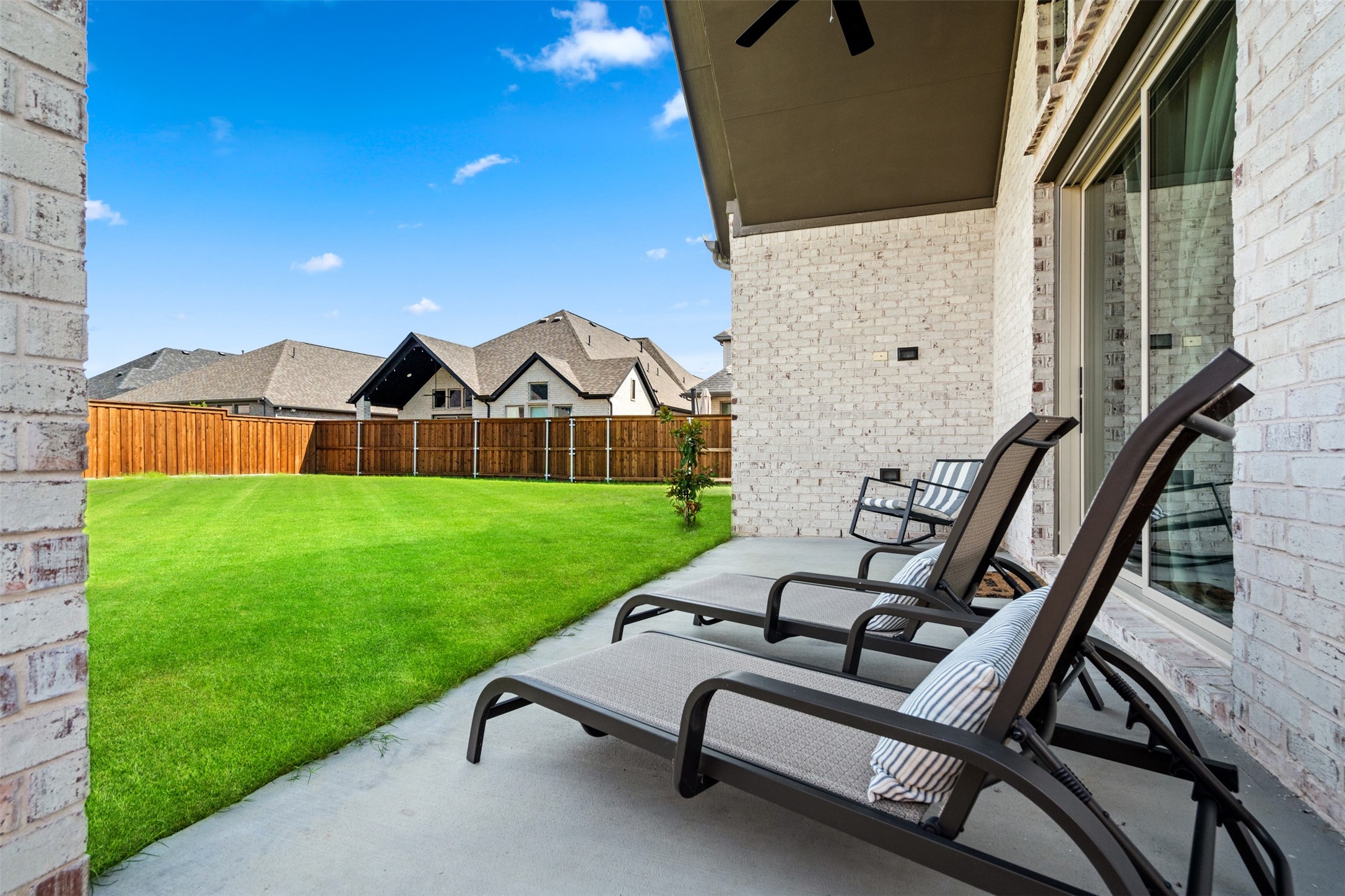 The Colony, Texas, 75056, United States, 4 Bedrooms Bedrooms, ,3 BathroomsBathrooms,Residential,For Sale,1987527