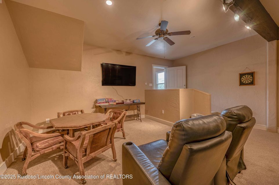 Ruidoso, New Mexico, 88345, United States, 4 Bedrooms Bedrooms, ,3 BathroomsBathrooms,Residential,For Sale,1895343