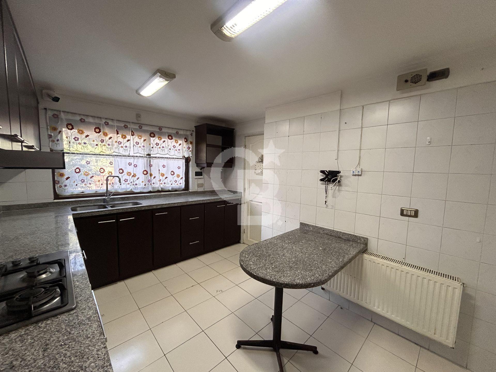 Chiguayante, Chile, 5 Bedrooms Bedrooms, ,6 BathroomsBathrooms,Residential,For Sale,1971587