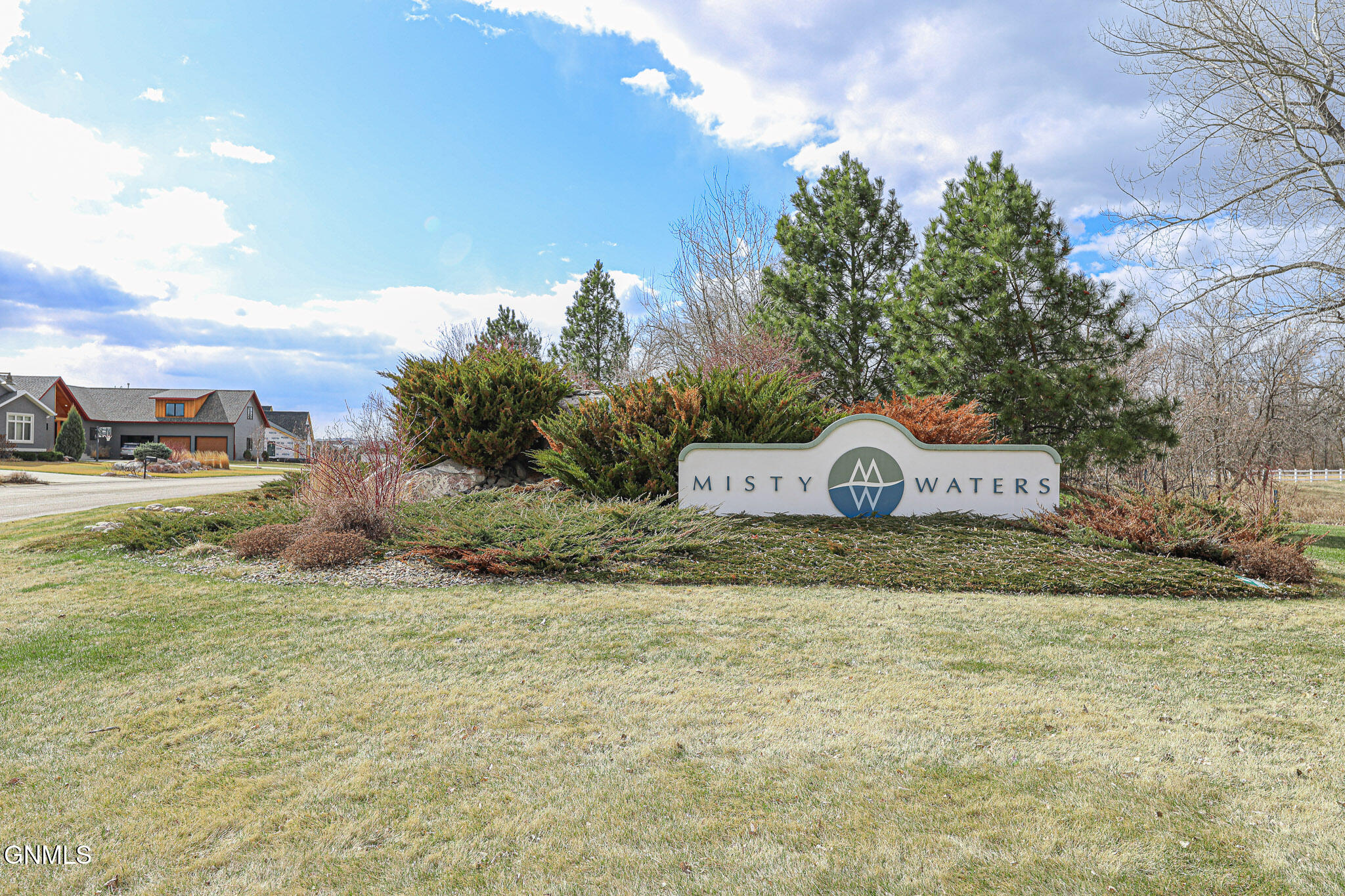 Bismarck, North Dakota, 58503, United States, 6 Bedrooms Bedrooms, ,5 BathroomsBathrooms,Residential,For Sale,1980273