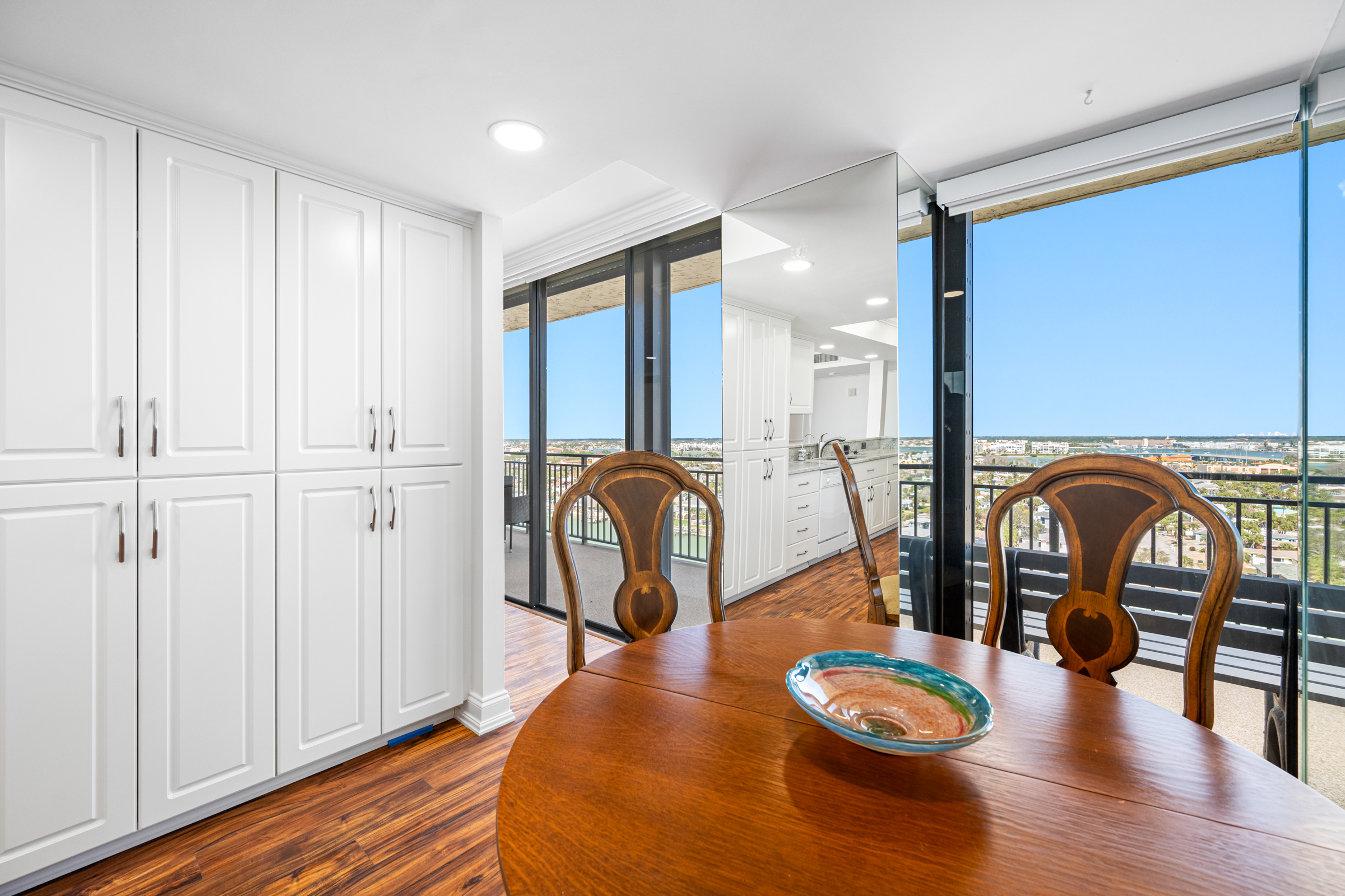 Treasure Island, Florida, 33706, United States, 2 Bedrooms Bedrooms, ,2 BathroomsBathrooms,Residential,For Sale,1998023