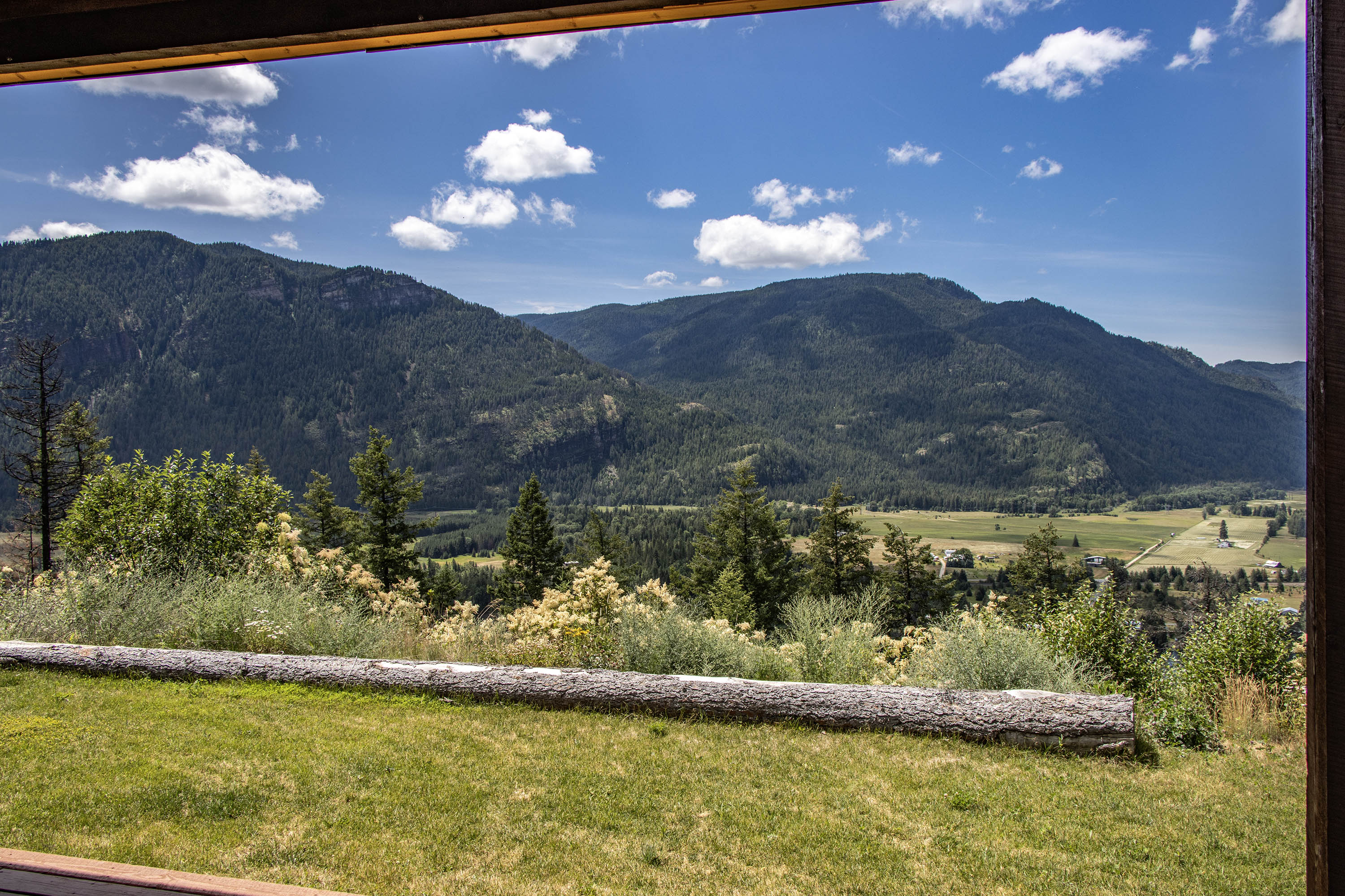 Clark Fork, Idaho, 83811, United States, 3 Bedrooms Bedrooms, ,2 BathroomsBathrooms,Residential,For Sale,1975167