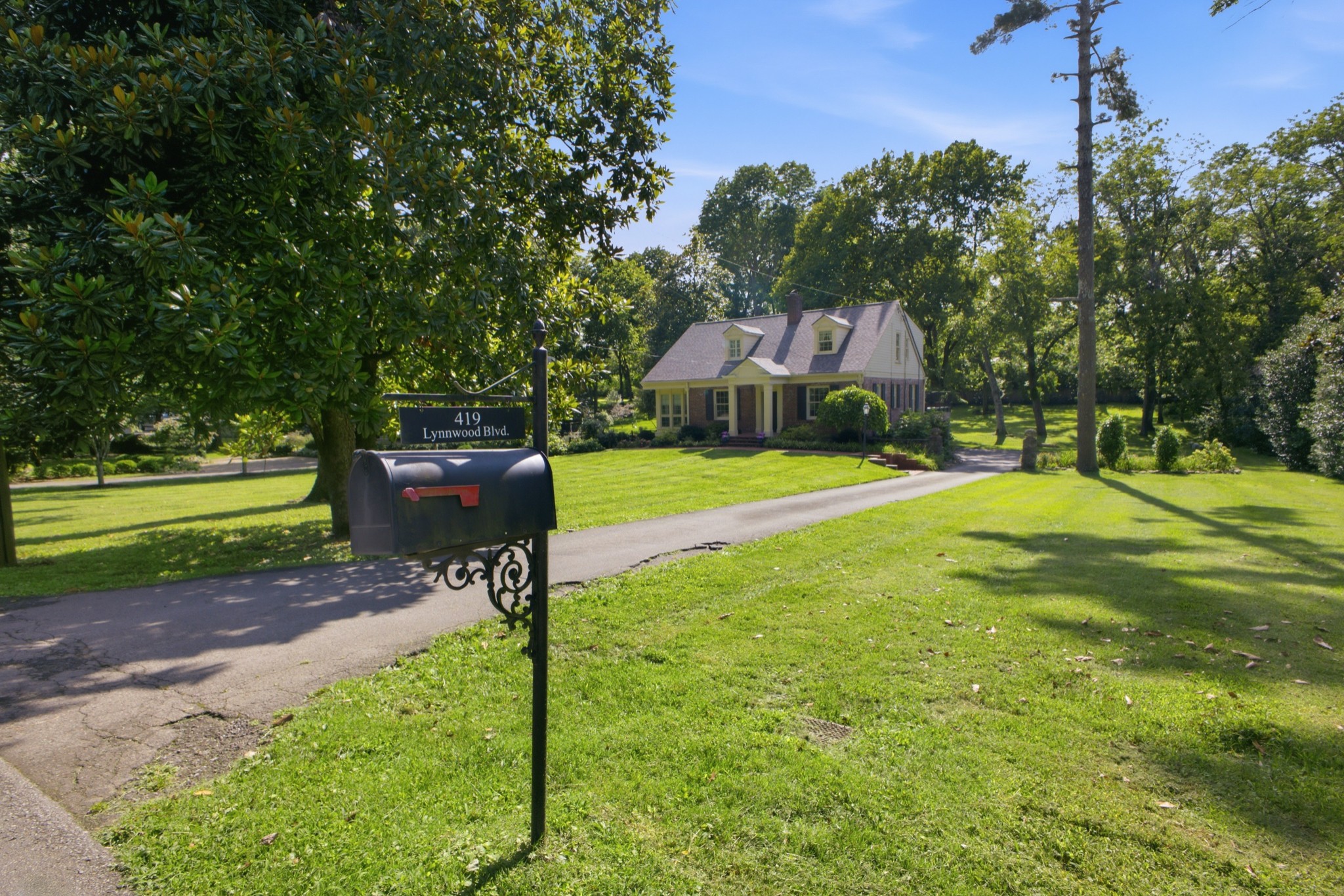  419 Lynnwood Blvd, Nashville, TN, 37205 - 物件實景
