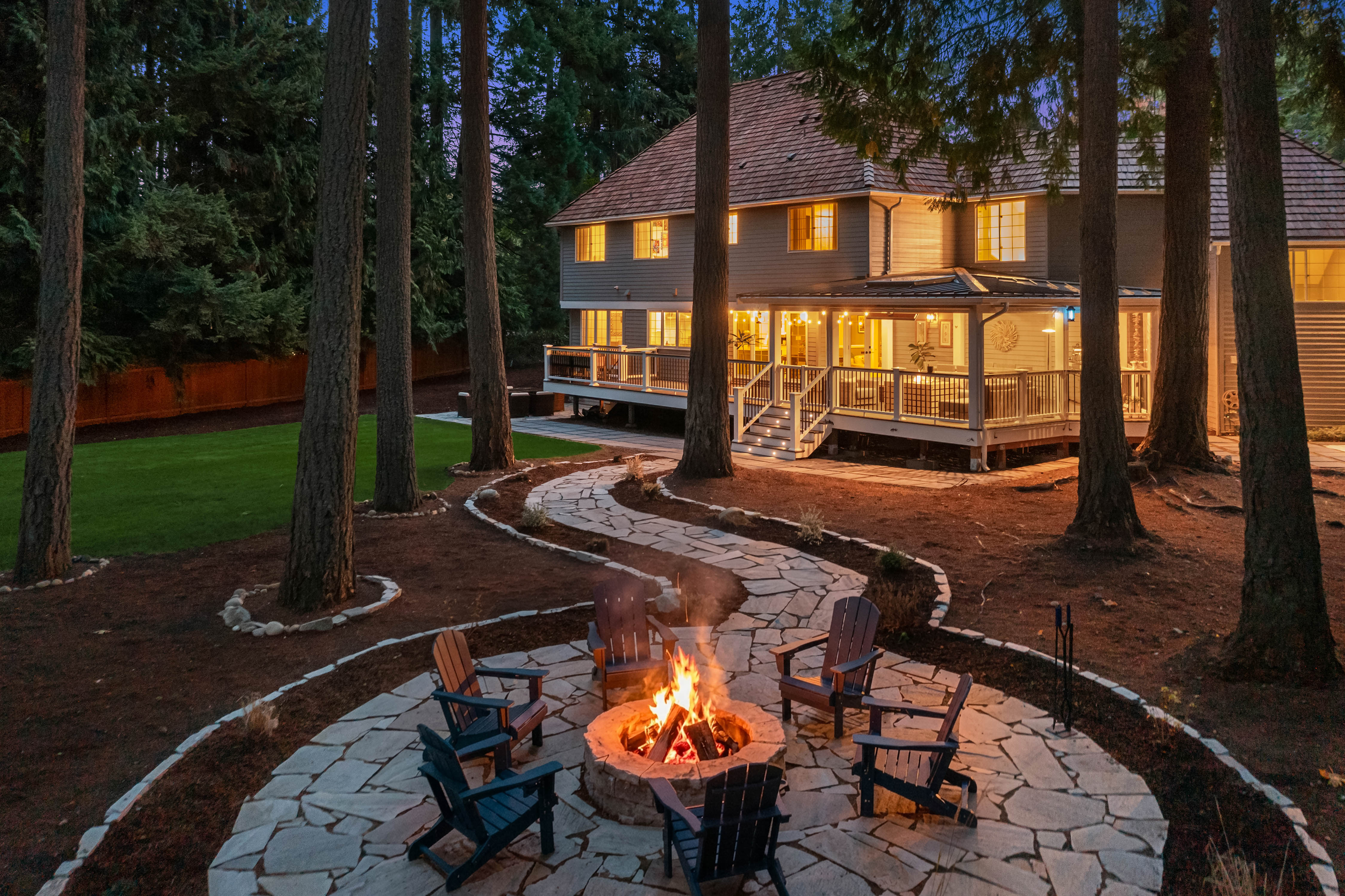  10129 214th Avenue Northeast, Redmond, WA 98053 - 物件實景