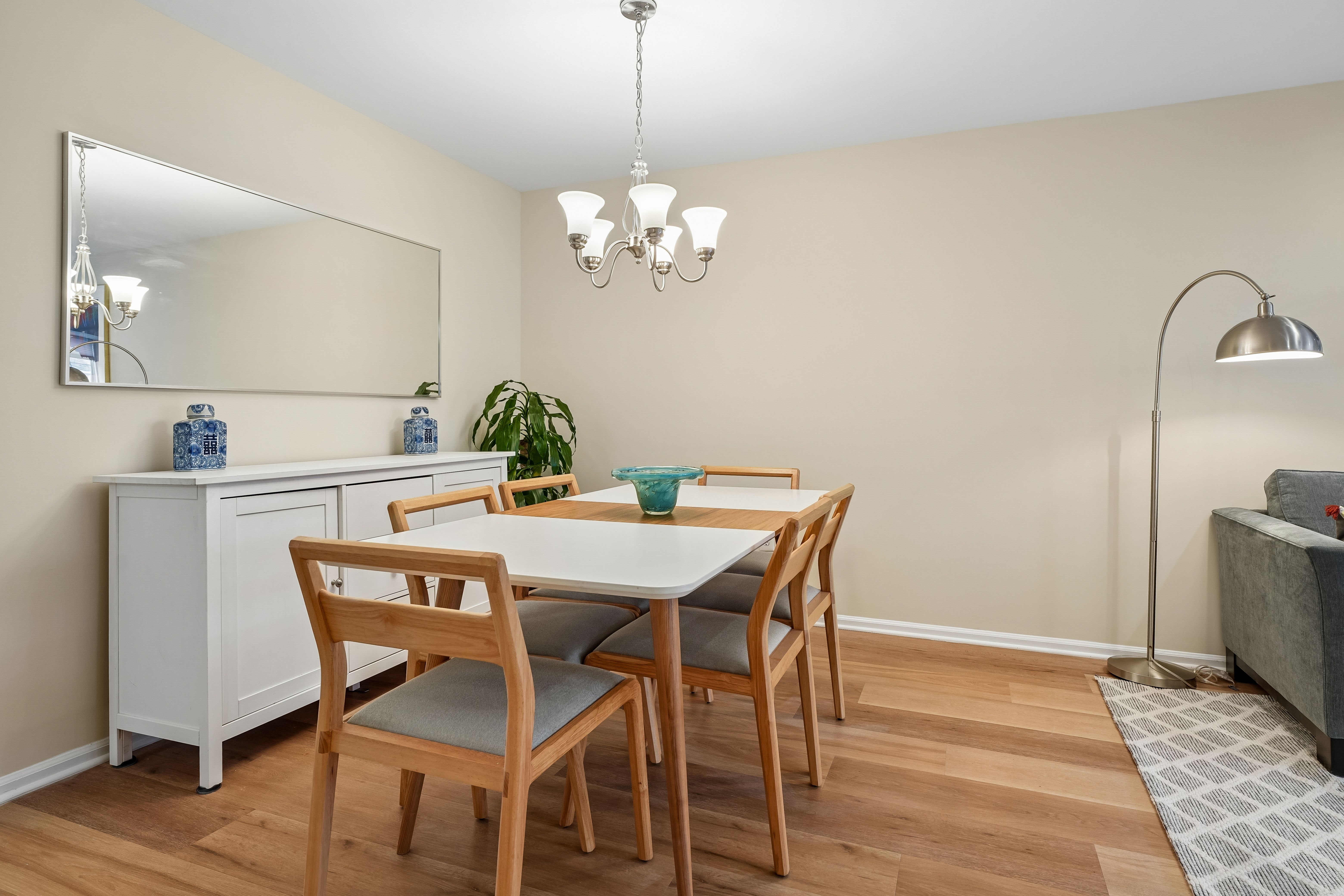  55 Greenbrook Drive, Bloomfield, NJ 07003 - 物件實景