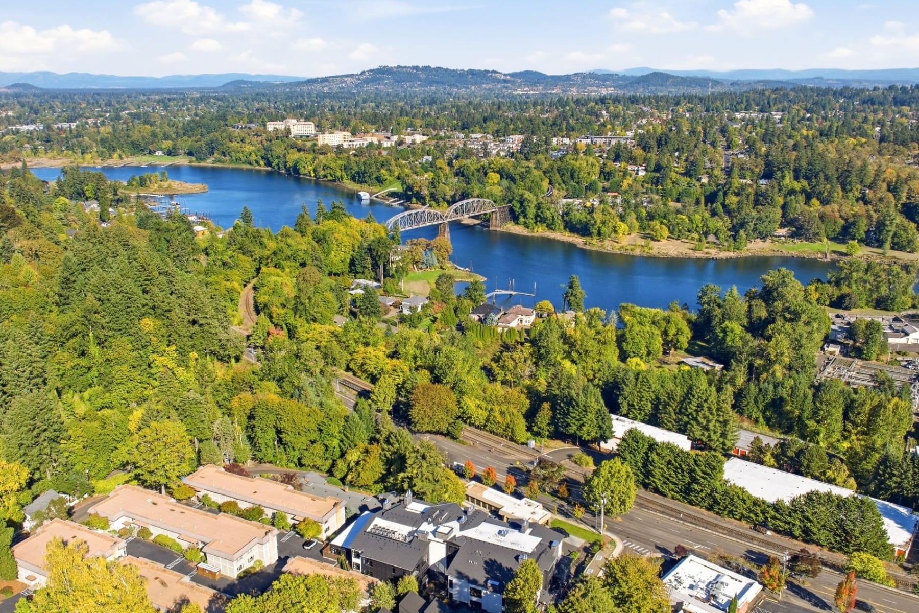  21 D AVE #5 Lake Oswego, OR 97034 - 物件實景
