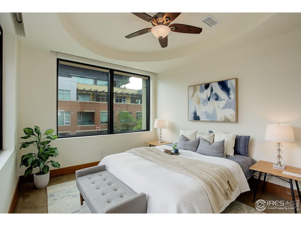 Boulder, Colorado, 80302, United States, 2 Bedrooms Bedrooms, ,2 BathroomsBathrooms,Residential,For Sale,1992797