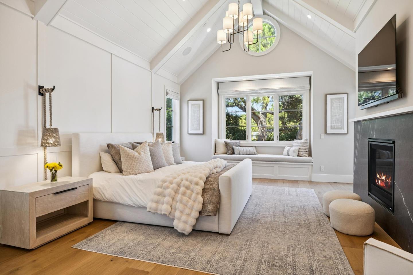 Atherton, California, 94027, United States, 8 Bedrooms Bedrooms, ,11 BathroomsBathrooms,Residential,For Sale,1942052