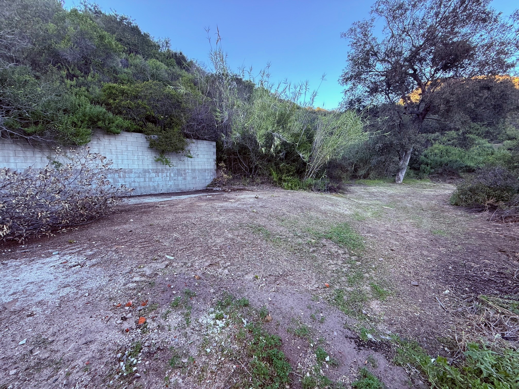  23629 Zuniga Rd - 物件實景