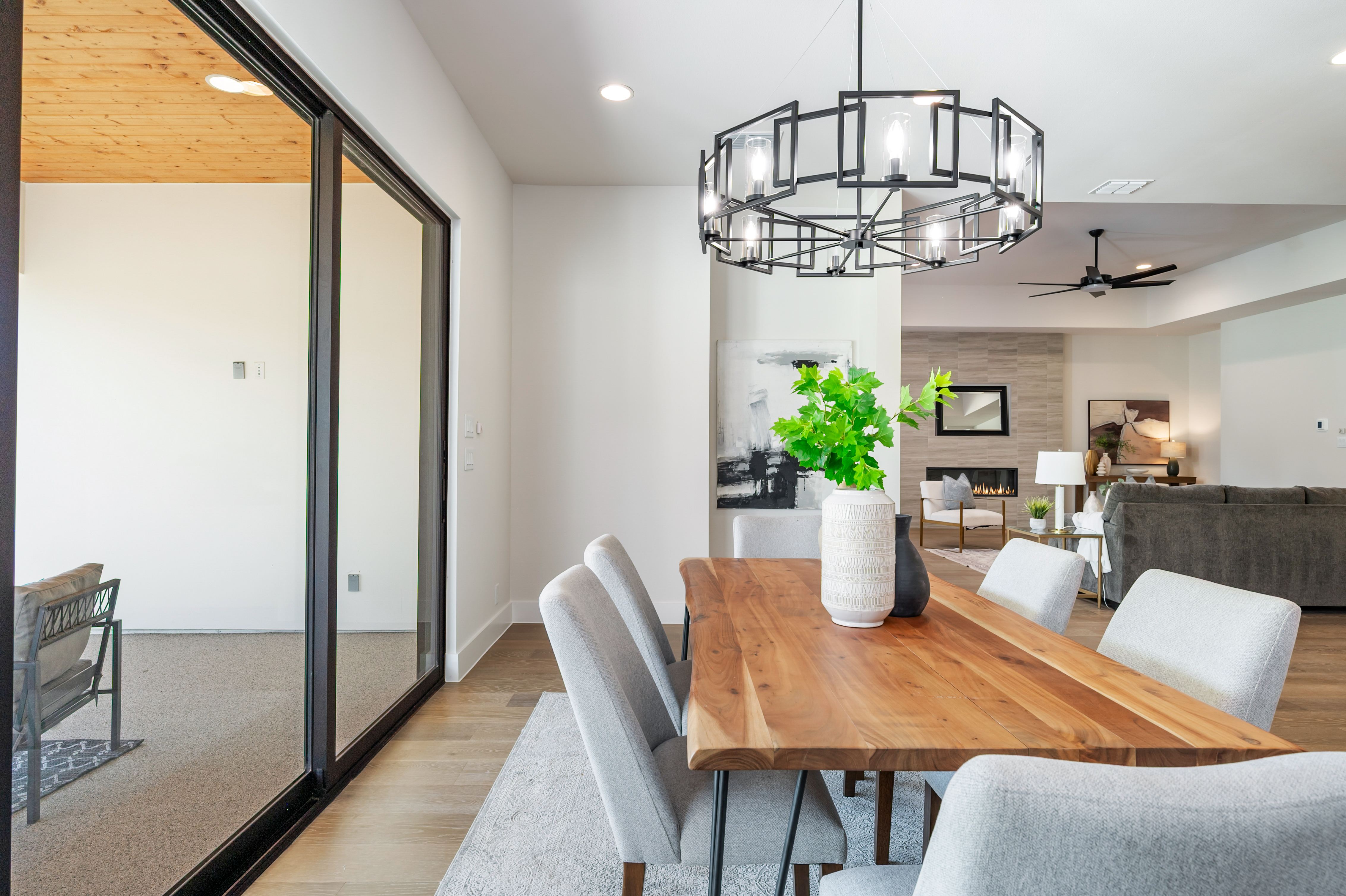  Modern Fairway Living at The Dominion - 物件實景