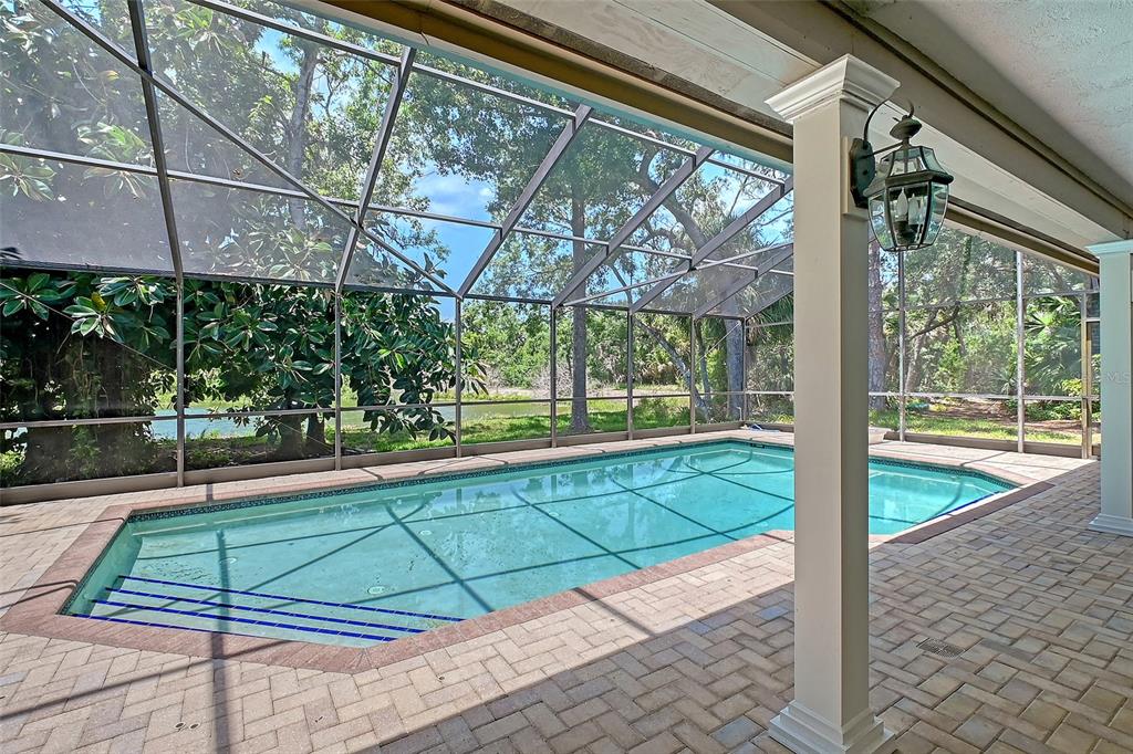 Sarasota, Florida, 34232, United States, 4 Bedrooms Bedrooms, ,4 BathroomsBathrooms,Residential,For Sale,1917042