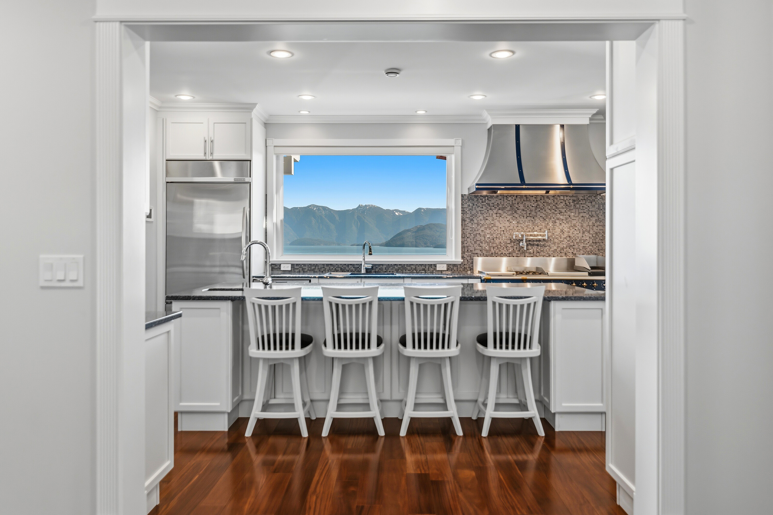  Gibsons, Sunshine Coast - 物件實景