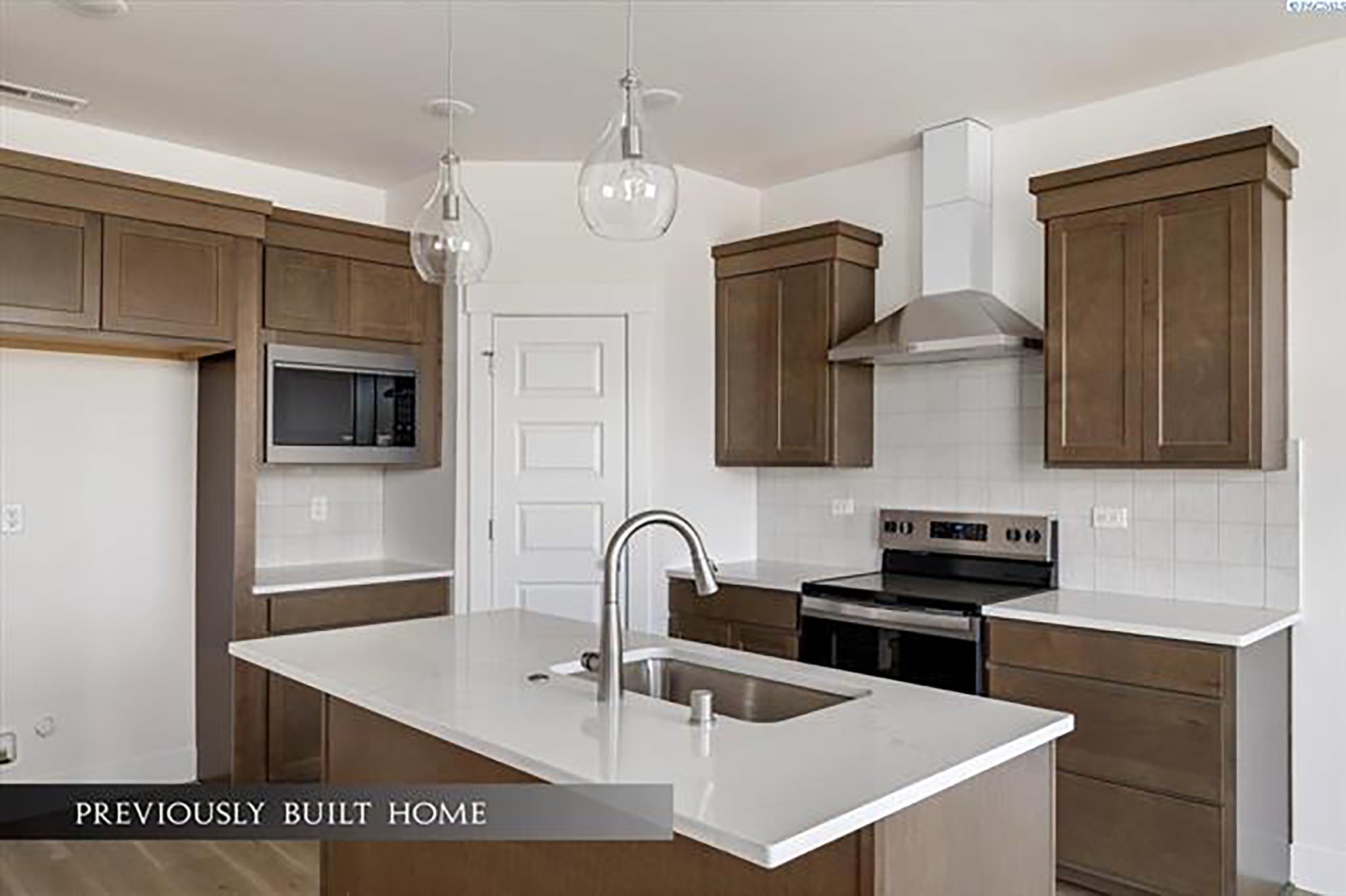  The Cedar II by Peake Homes- Lot 14 - 物件實景