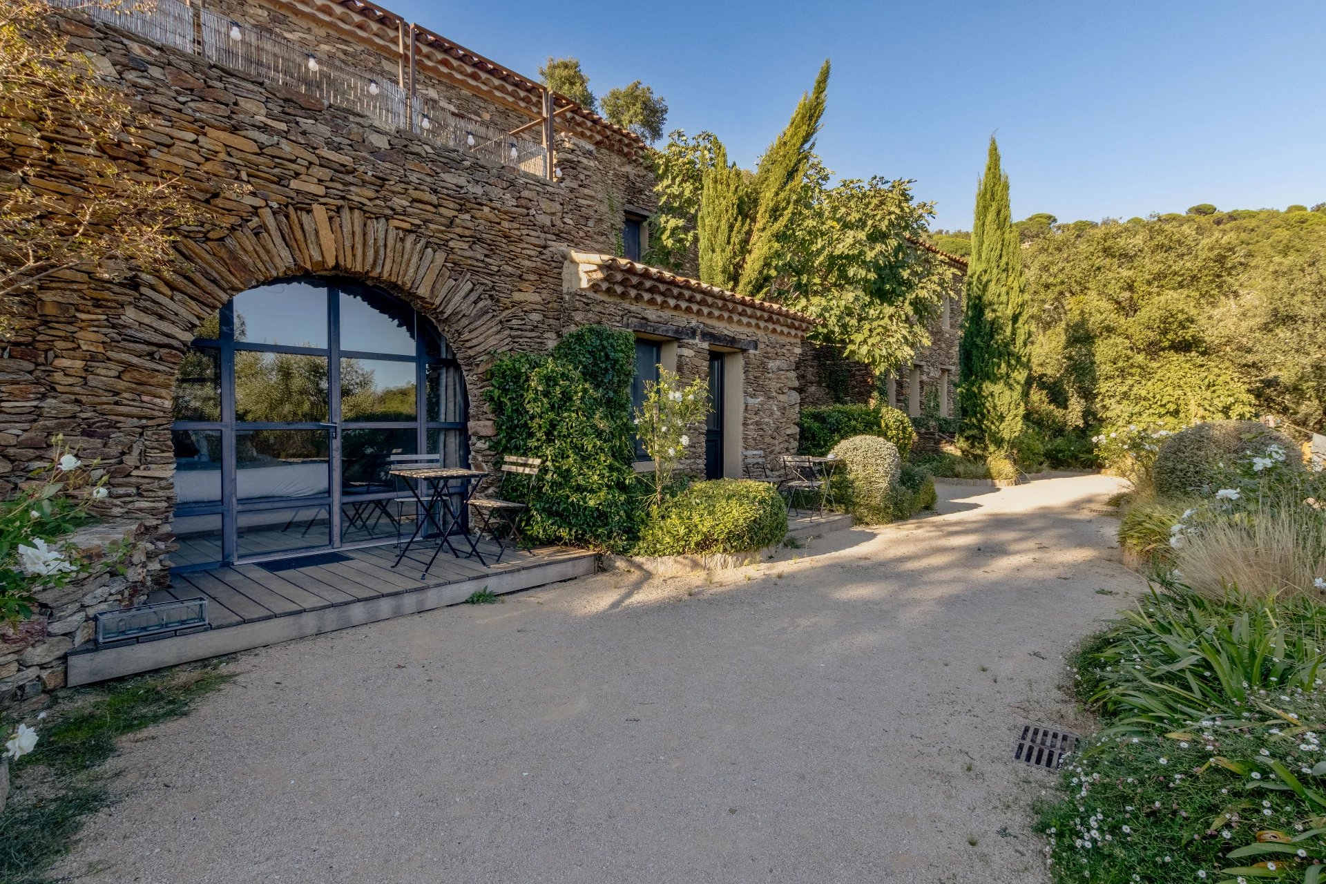 La Garde-Freinet, Provence-Alpes-Côte d’Azur, 83680, FR, 12 Bedrooms Bedrooms, ,12 BathroomsBathrooms,Residential,For Sale,1998500