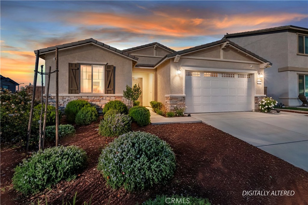 Murrieta, California, 92563, United States, 3 Bedrooms Bedrooms, ,2 BathroomsBathrooms,Residential,For Sale,2011139