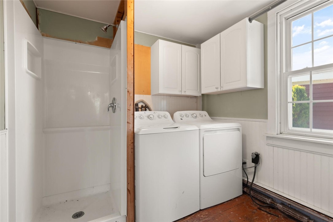 Scituate, Rhode Island, 02857, United States, 3 Bedrooms Bedrooms, ,2 BathroomsBathrooms,Residential,For Sale,1920020
