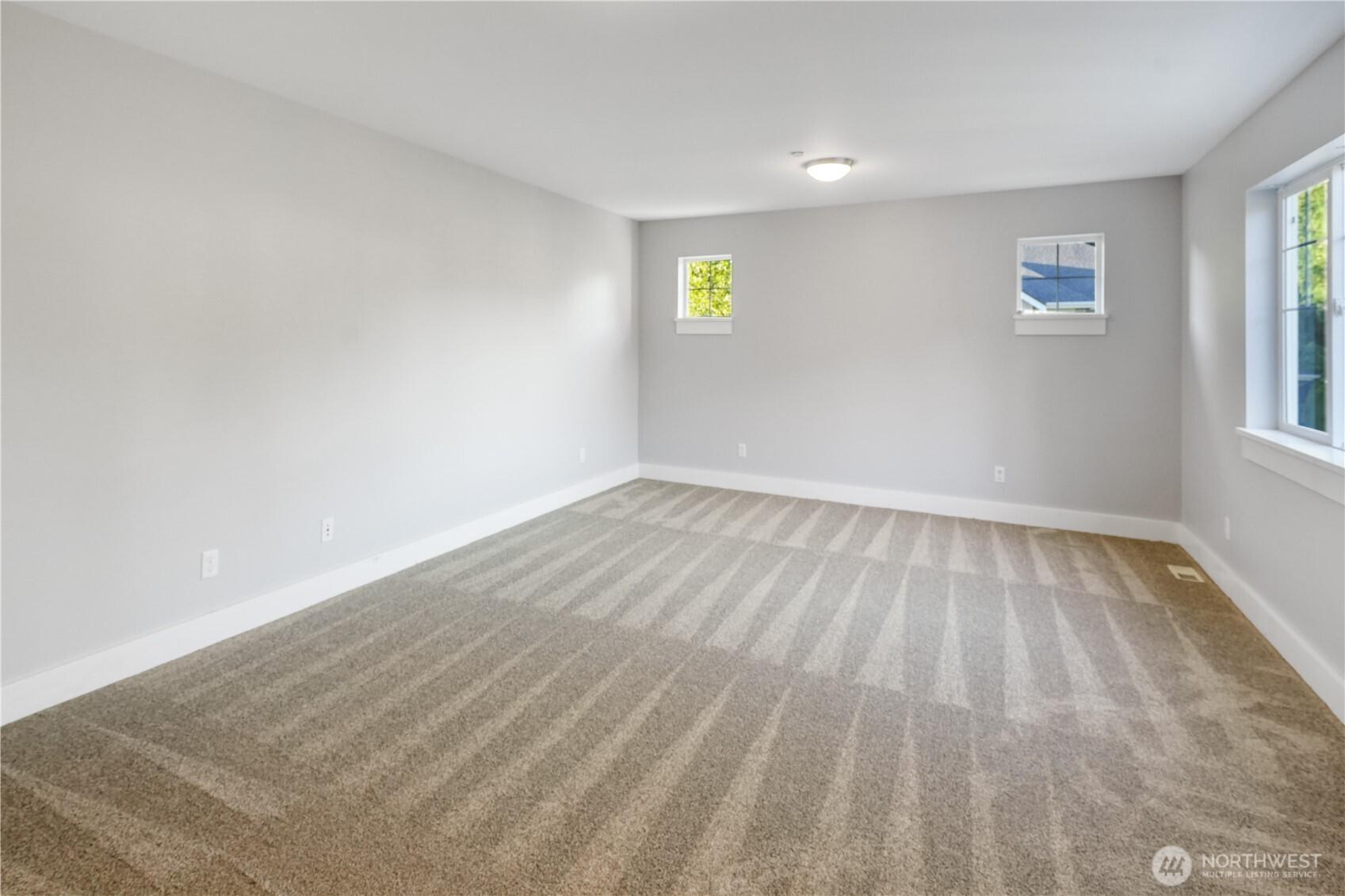 RENTON, Washington, 98058, United States, 4 Bedrooms Bedrooms, ,3 BathroomsBathrooms,Residential,For Sale,1933643