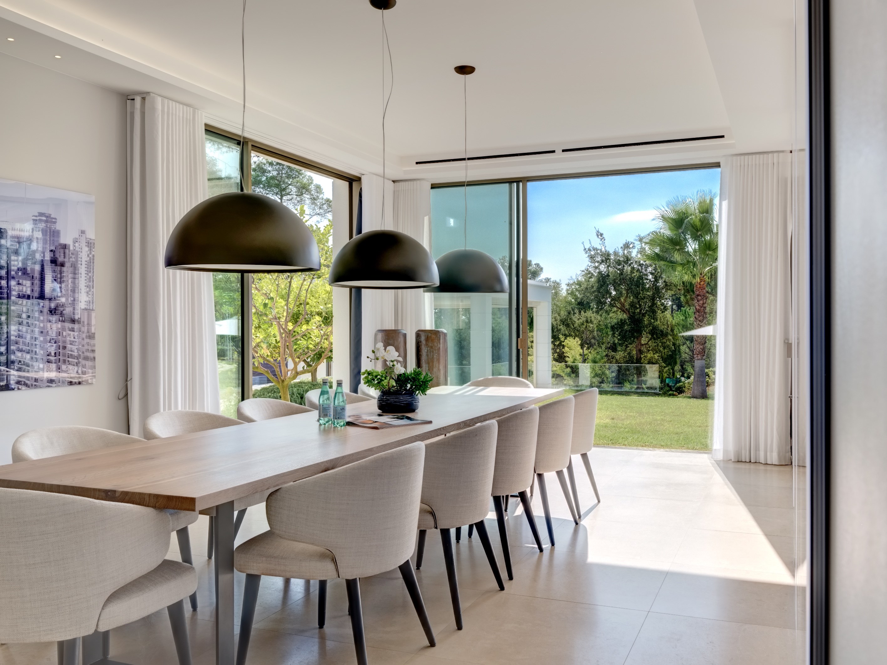  Contemporary luxury villa with guest house, wellness area and pool for sale in … - 物件實景
