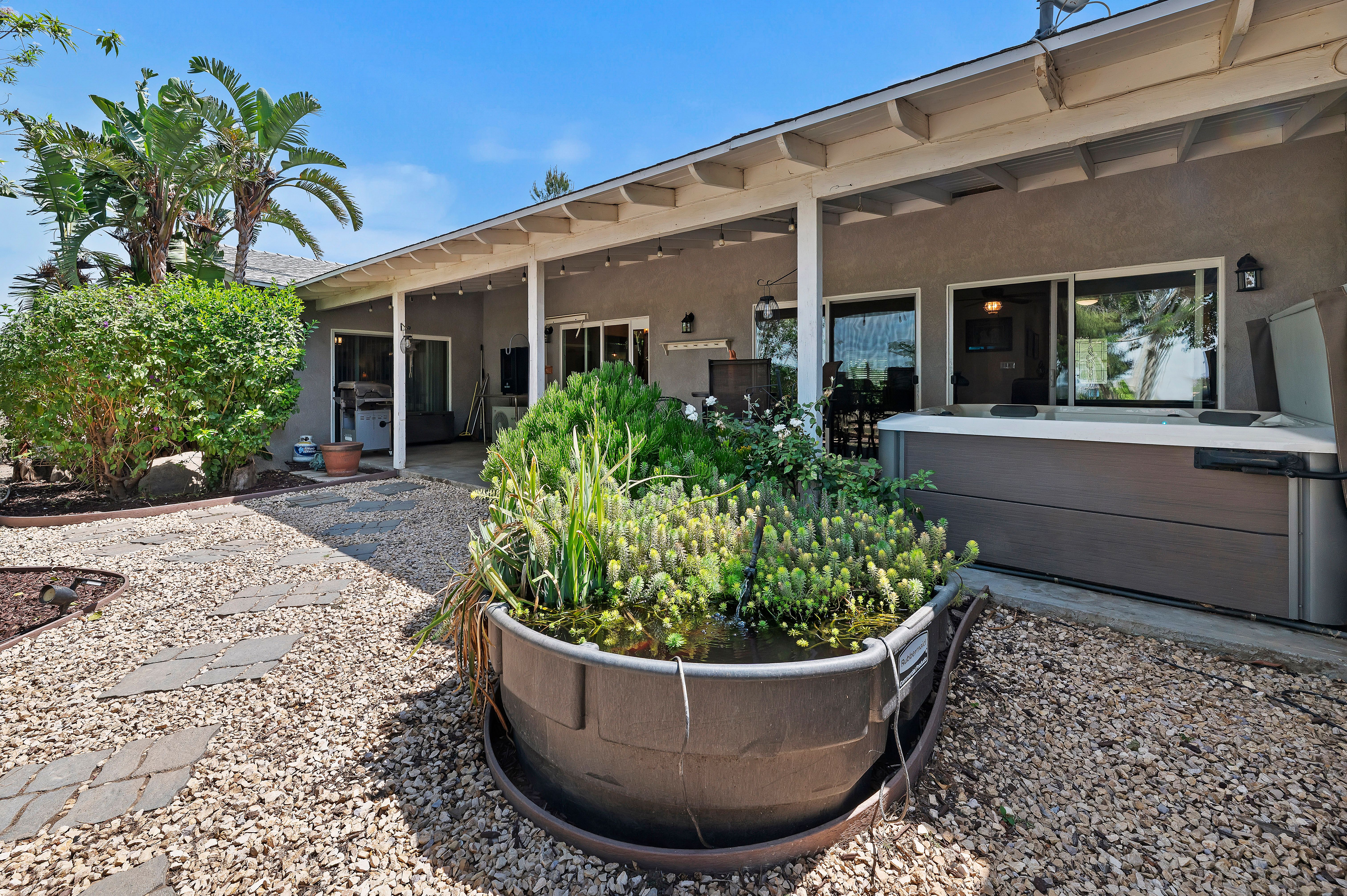  115 East Street, Norco, CA 92860 - 物件實景