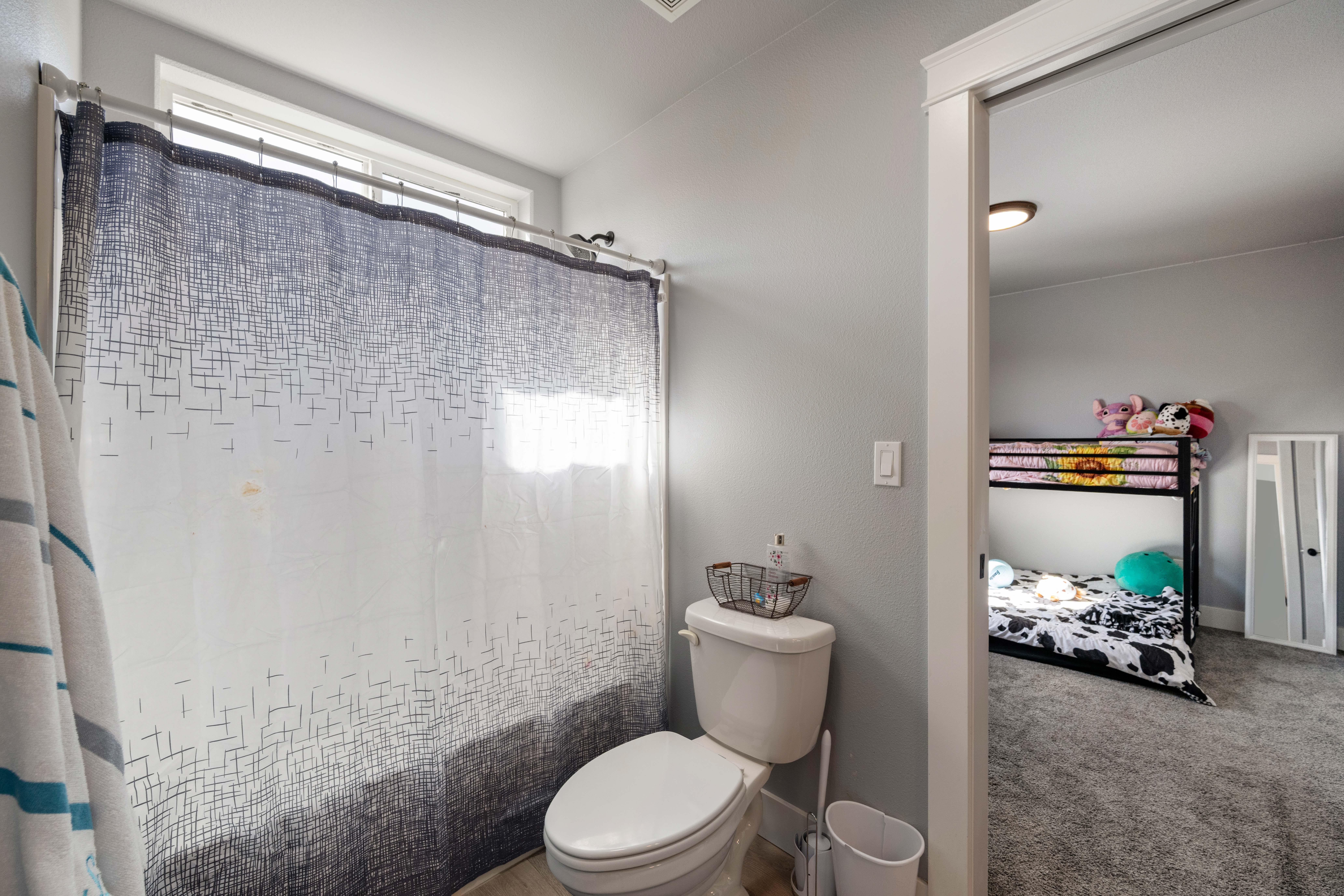  Coveted Willowbrook Cul-de-Sac, 5 Bed Custom Home - 物件實景