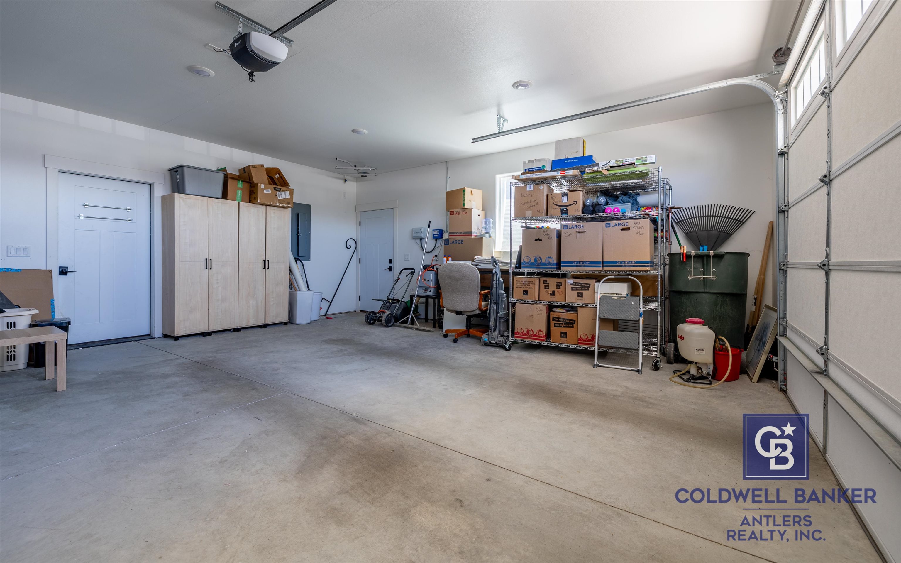 Powell, Wyoming, 82435, United States, 4 Bedrooms Bedrooms, ,2 BathroomsBathrooms,Residential,For Sale,1918600