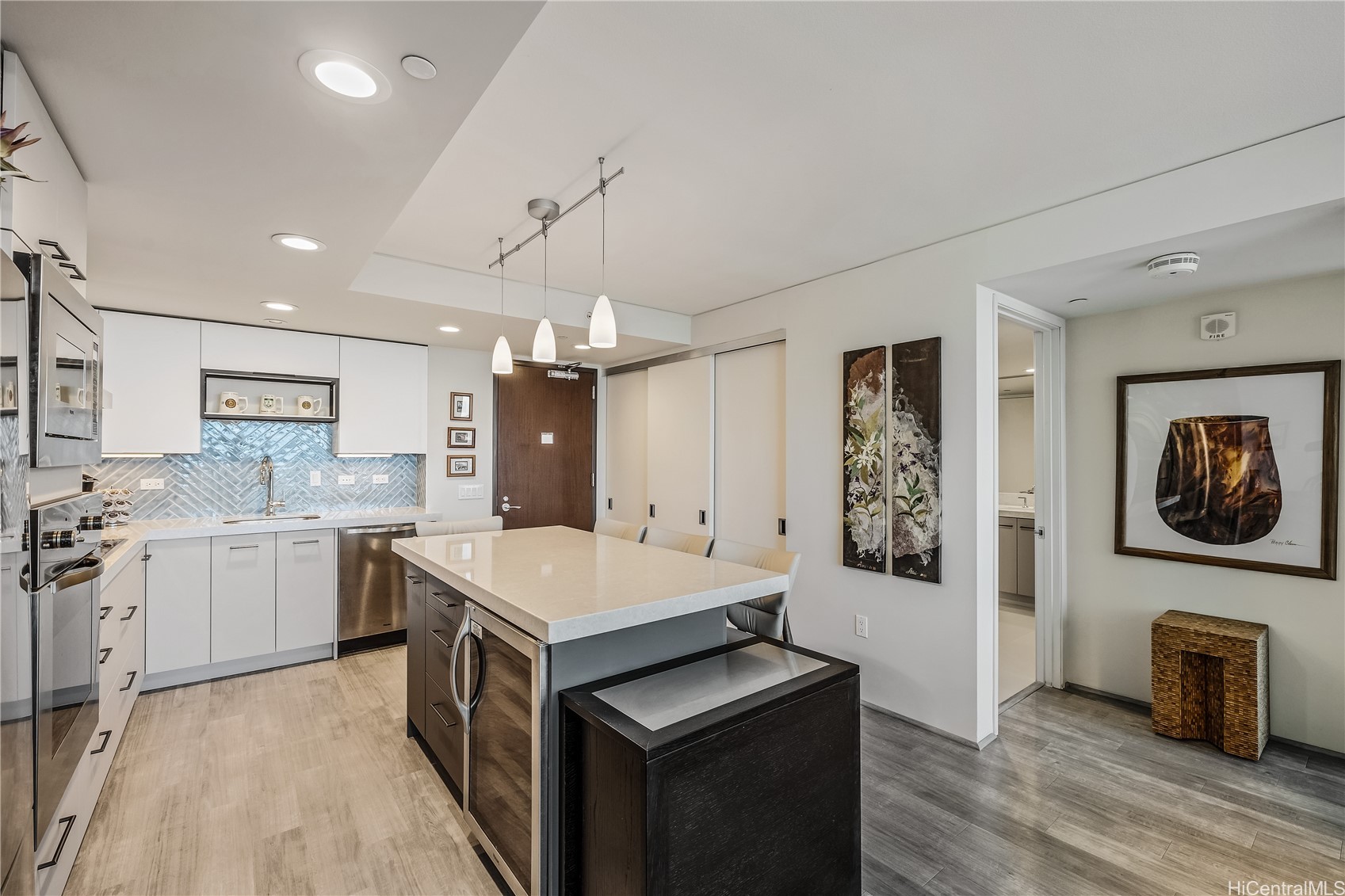 Honolulu, Hawaii, 96813, United States, 1 Bedroom Bedrooms, ,1 BathroomBathrooms,Residential,For Sale,1828131