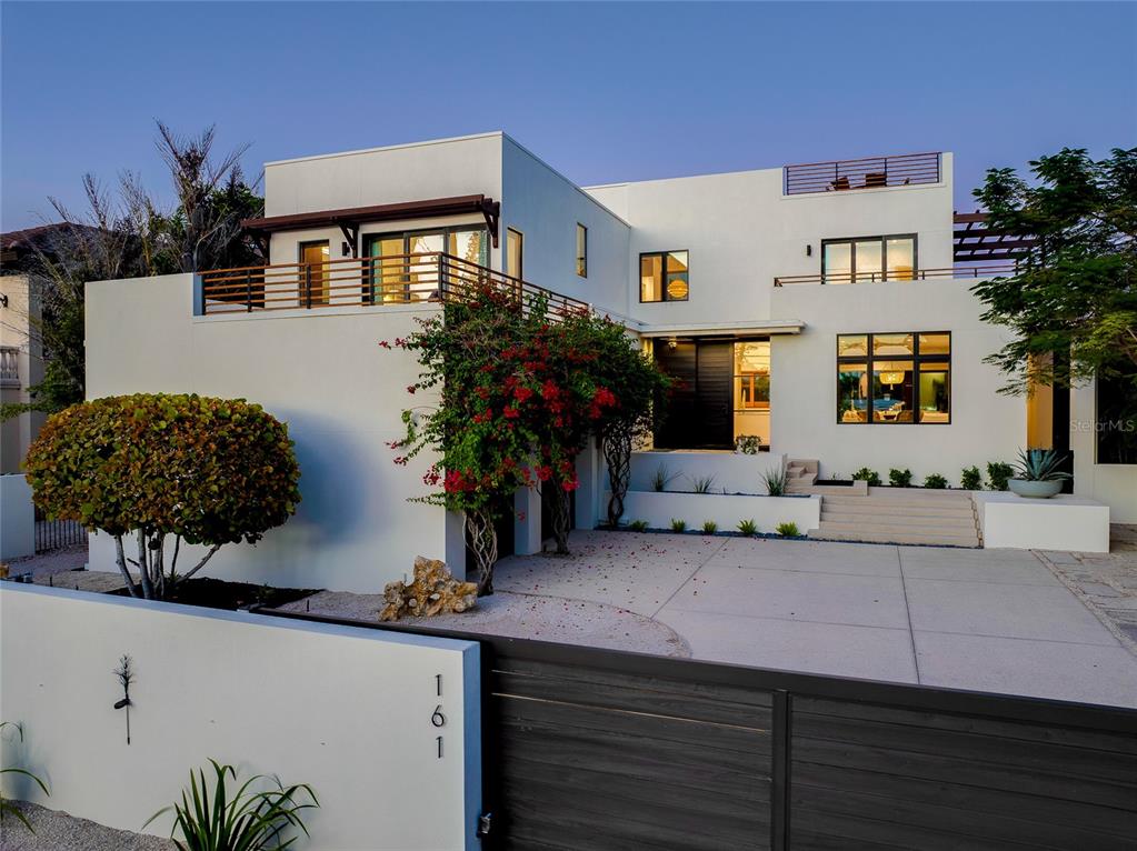 Sarasota, Florida, 34236, United States, 5 Bedrooms Bedrooms, ,6 BathroomsBathrooms,Residential,For Sale,1994803