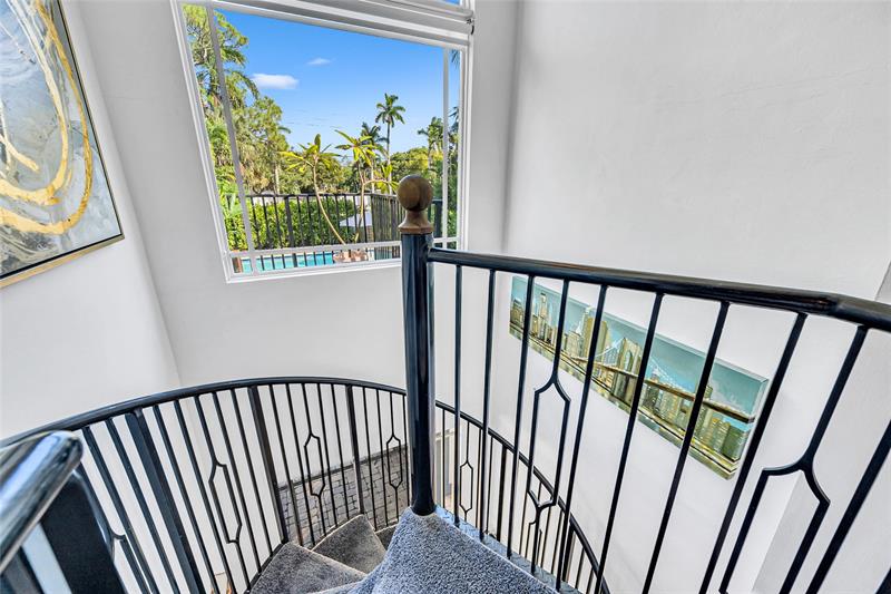 Fort Lauderdale, Florida, 33304, United States, 3 Bedrooms Bedrooms, ,3 BathroomsBathrooms,Residential,For Sale,1985546