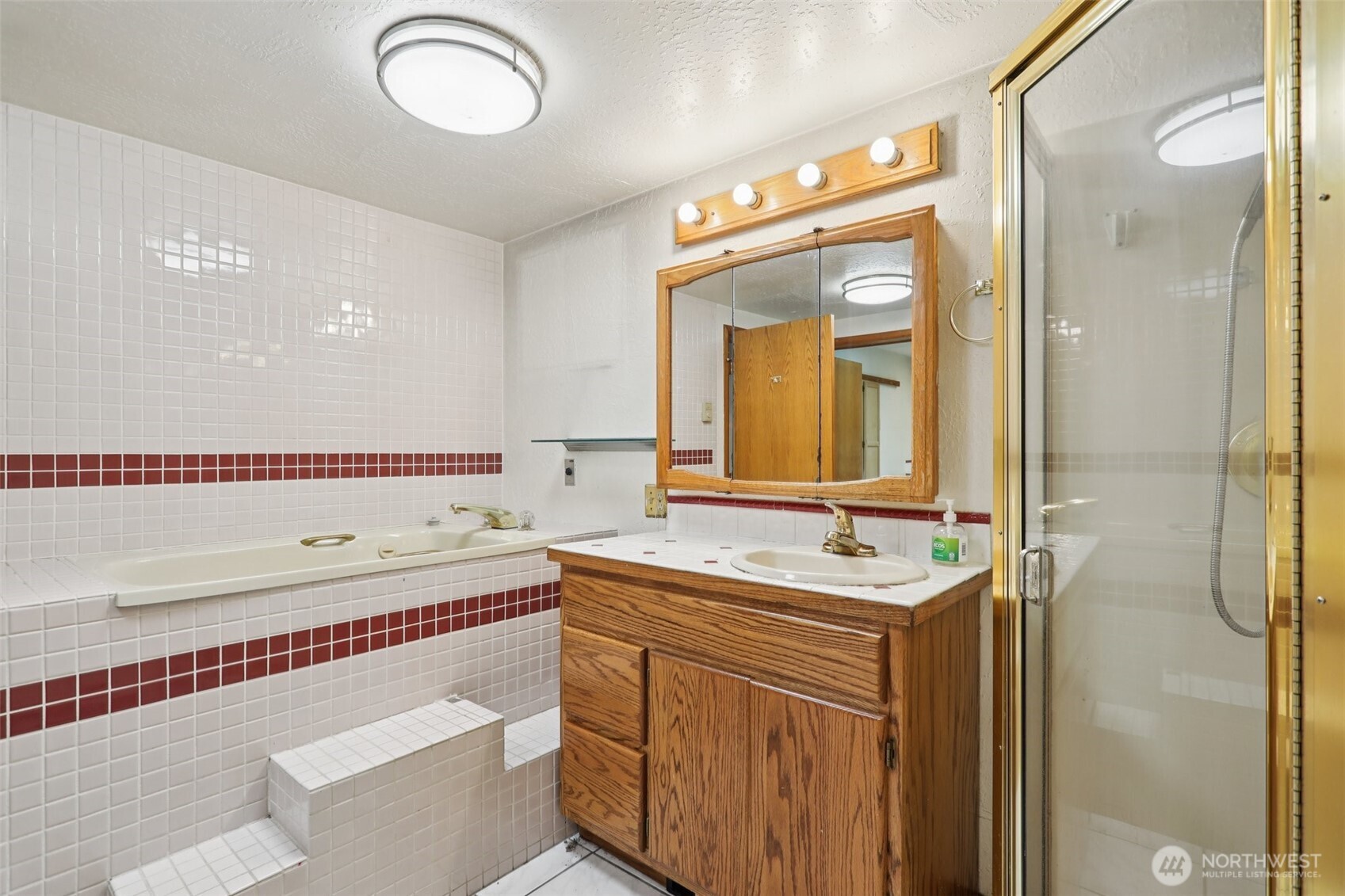 Marysville, Washington, 98271, United States, 4 Bedrooms Bedrooms, ,4 BathroomsBathrooms,Residential,For Sale,1984070