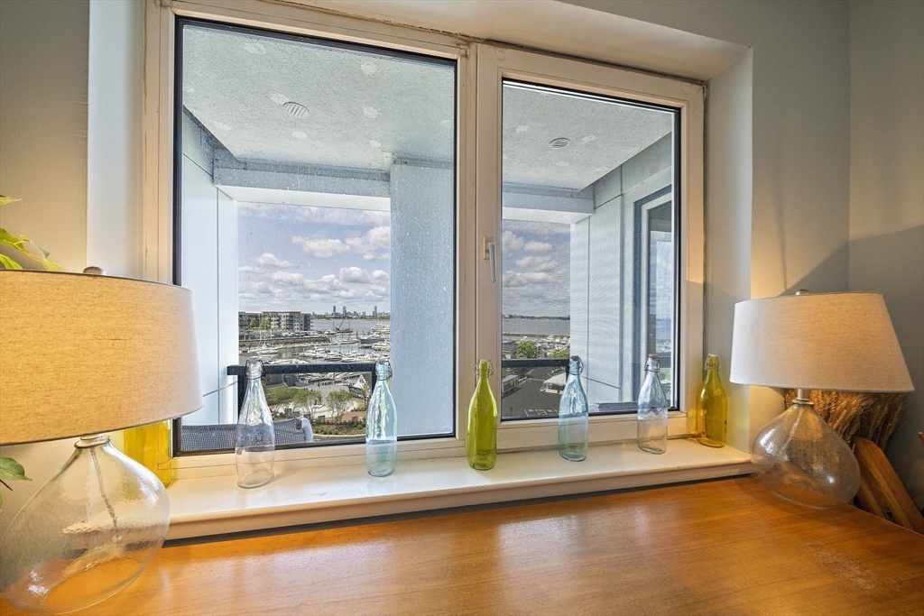 Quincy, Massachusetts, 02171, United States, 2 Bedrooms Bedrooms, ,2 BathroomsBathrooms,Residential,For Sale,1845437
